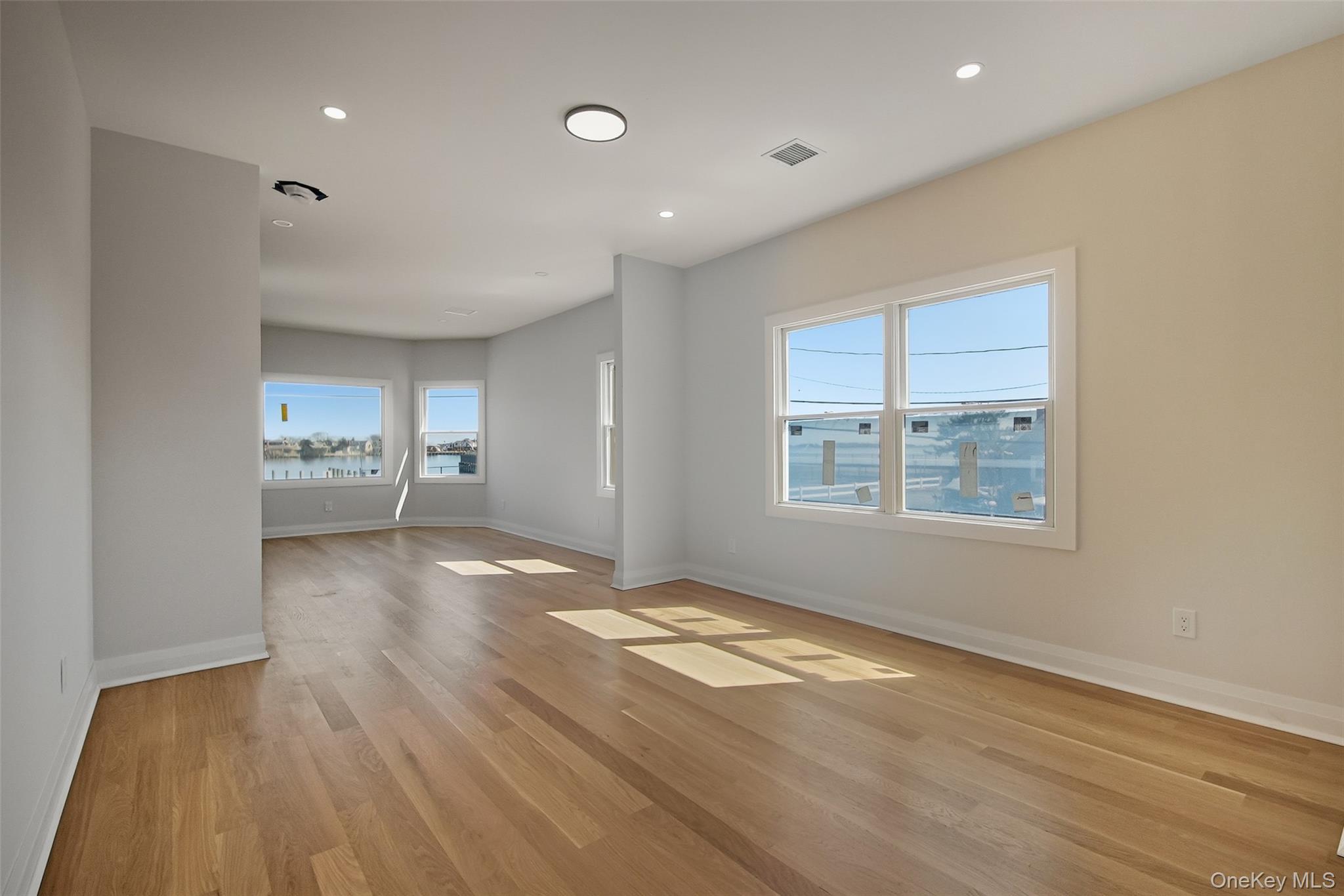 103 Clocks Boulevard – For Sale photo 6