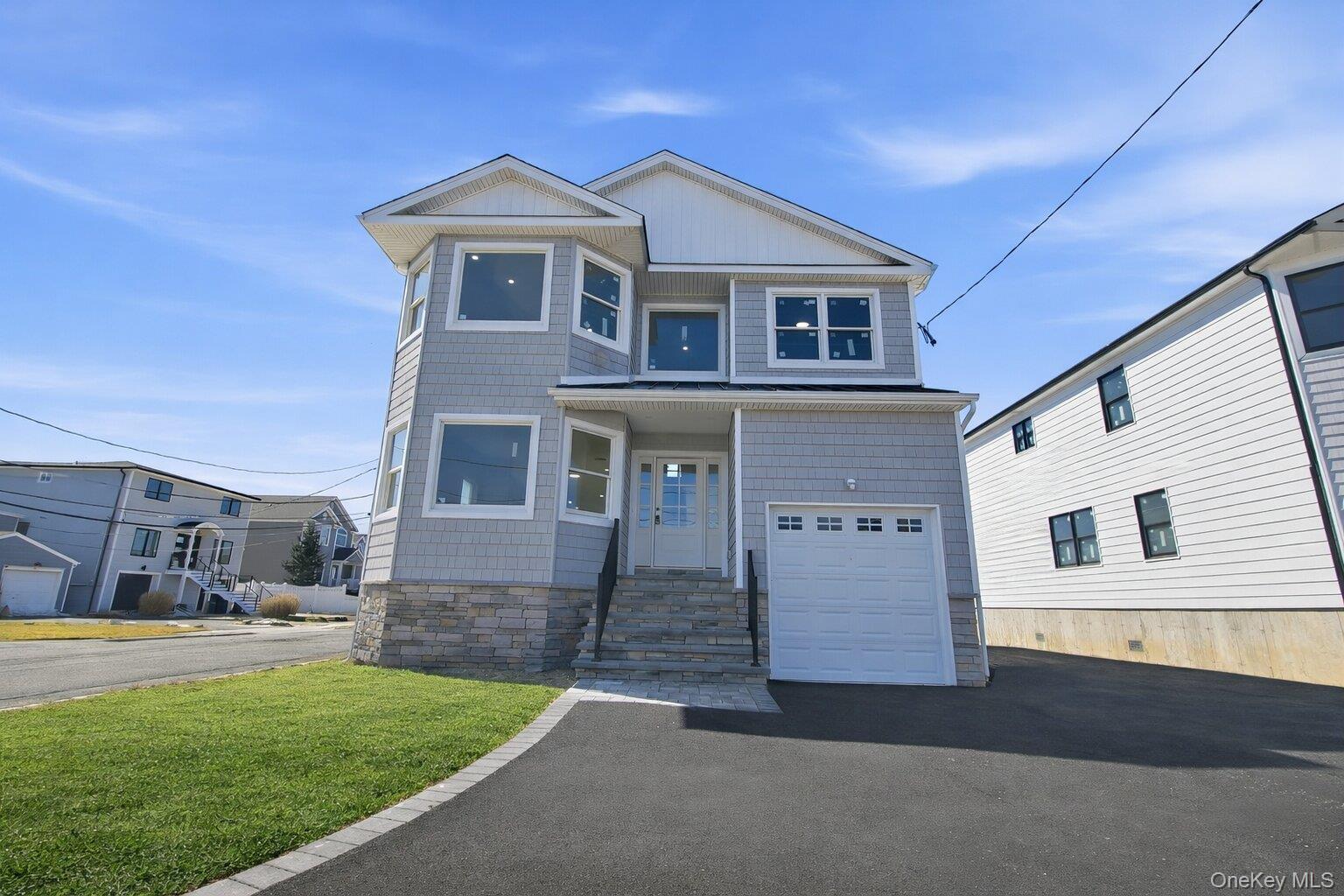 103 Clocks Boulevard – For Sale photo 32