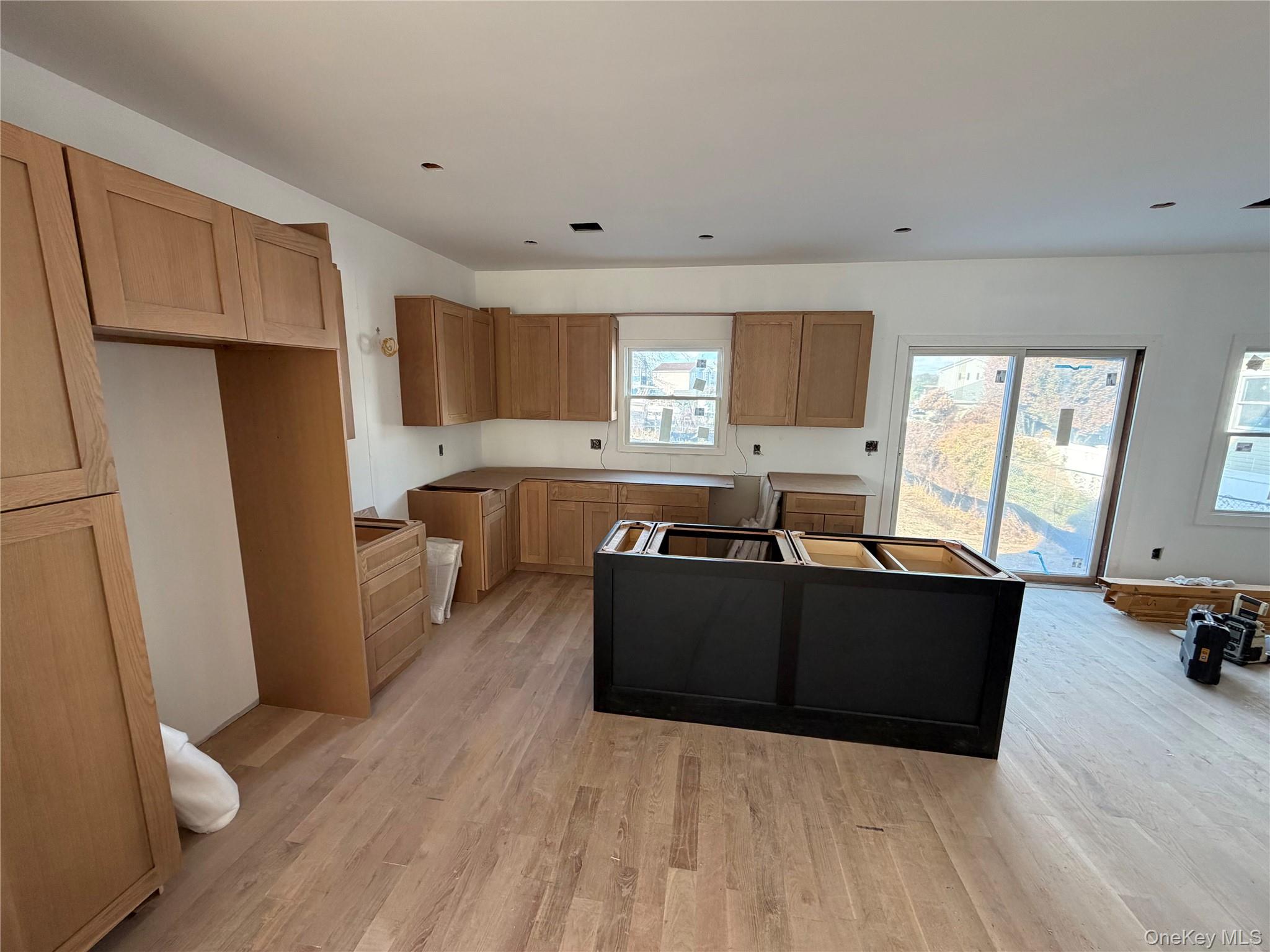 103 Clocks Boulevard – For Sale photo 2