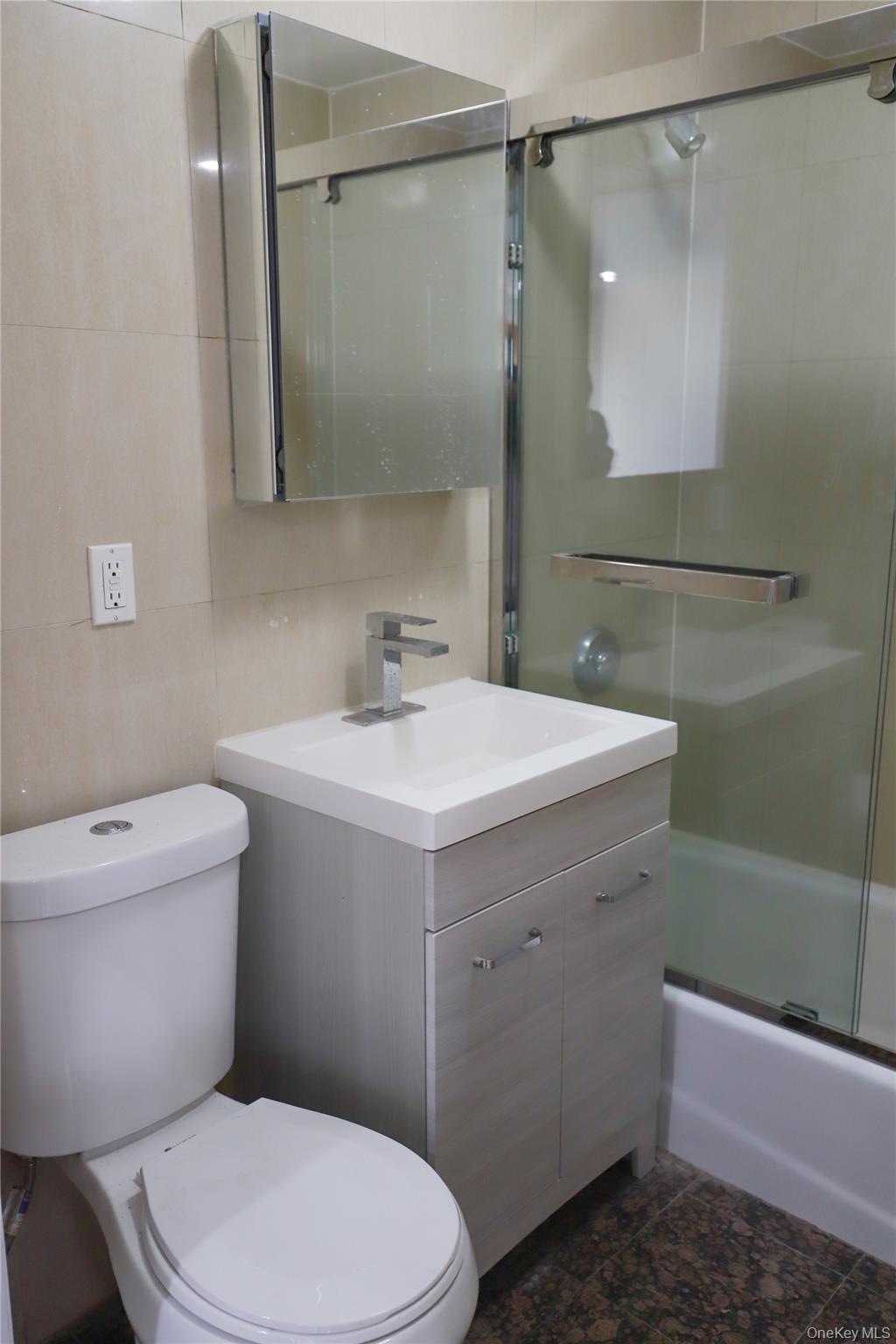 134-43 Maple Avenue, Unit 2A photo 8