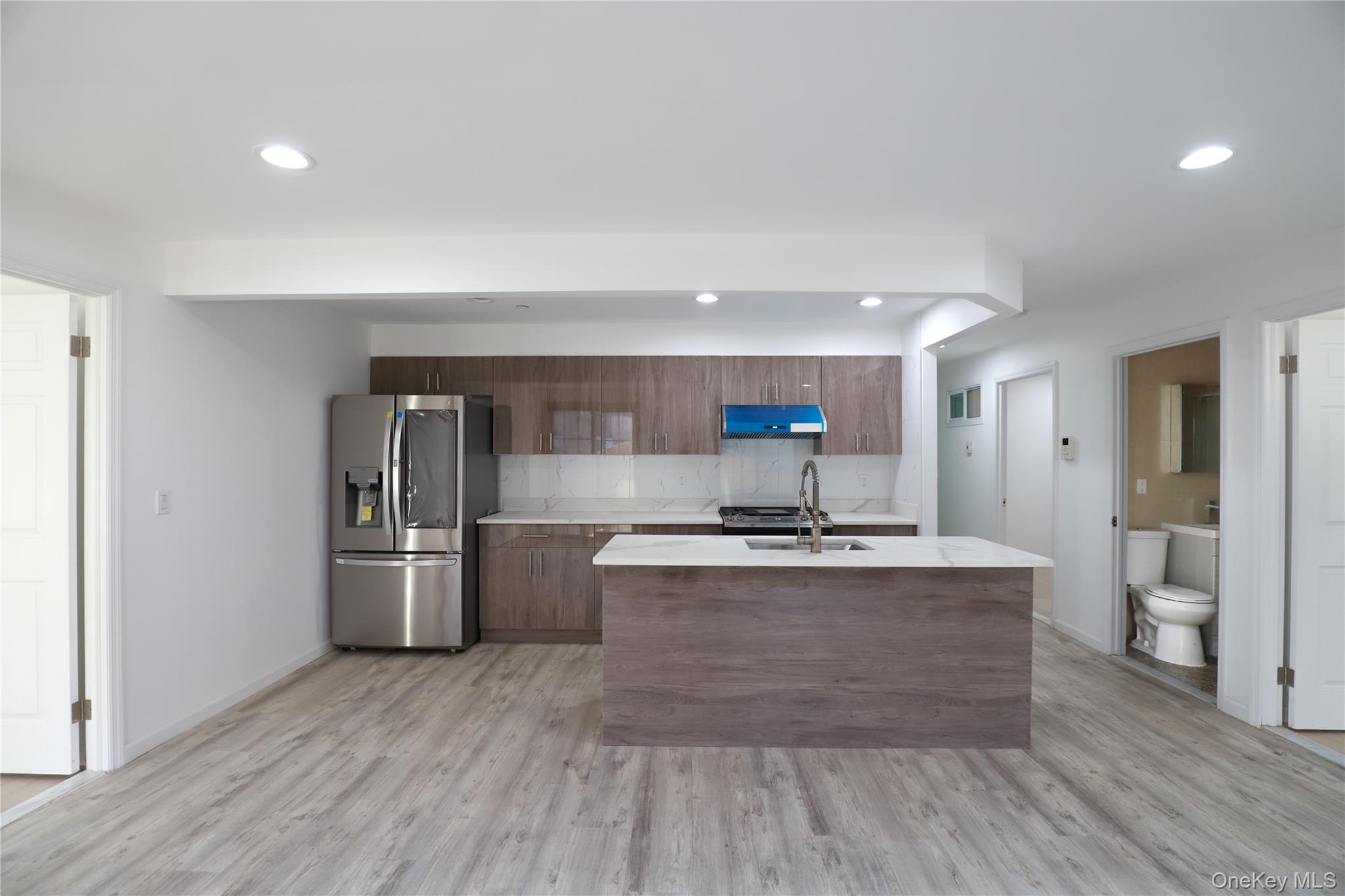 134-43 Maple Avenue, Unit 2A photo 4