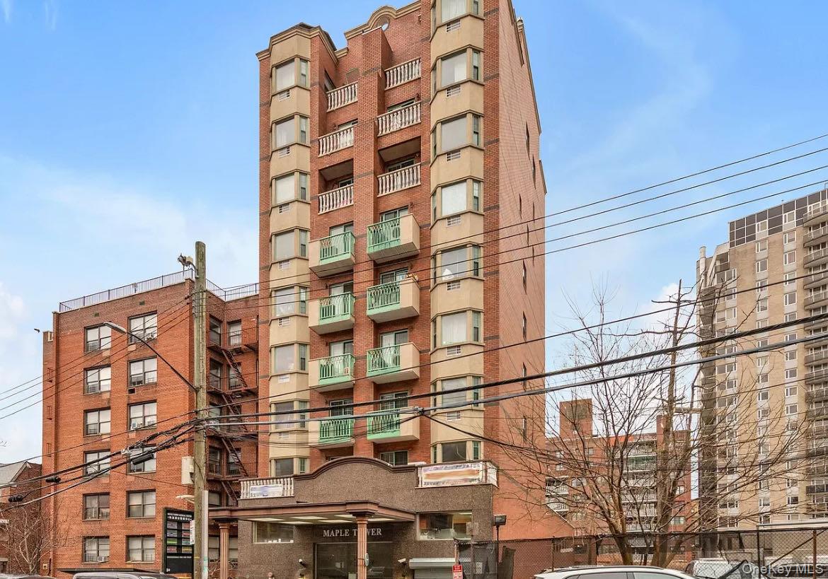 134-43 Maple Avenue, Unit 2A photo 2