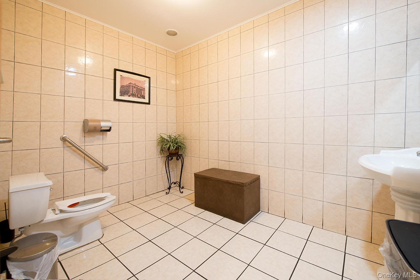 28 Raceway Road – For Sale photo 37