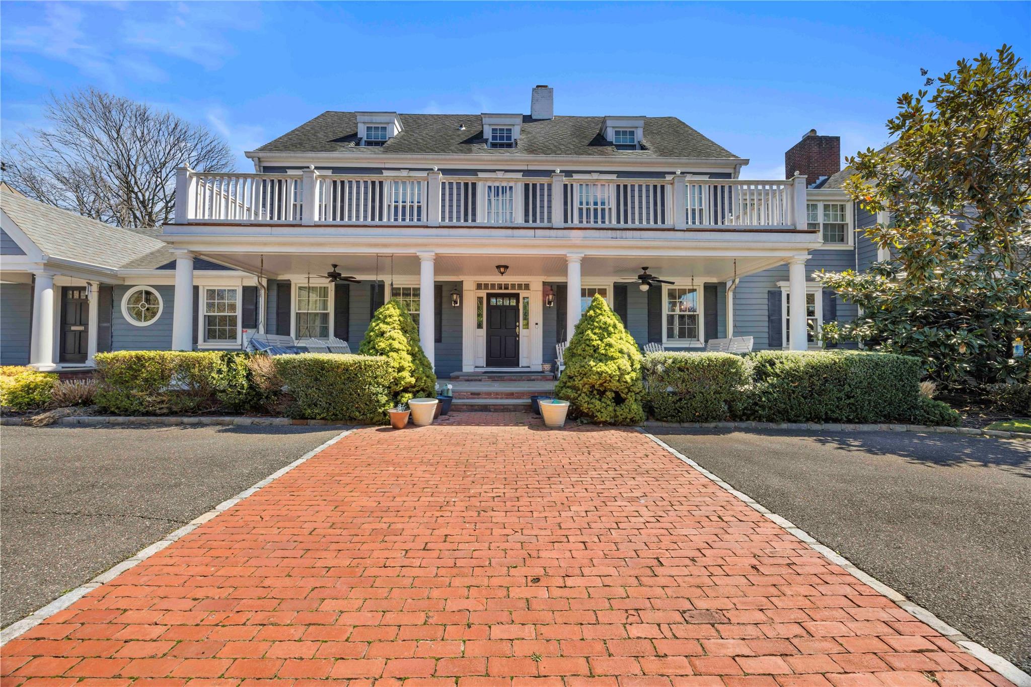233 Narragansett Avenue – For Sale