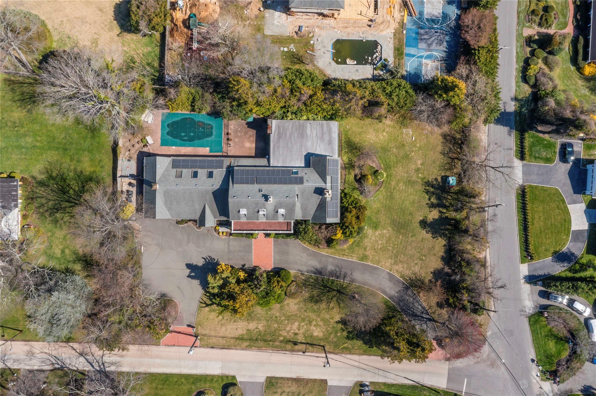 233 Narragansett Avenue – For Sale photo 26