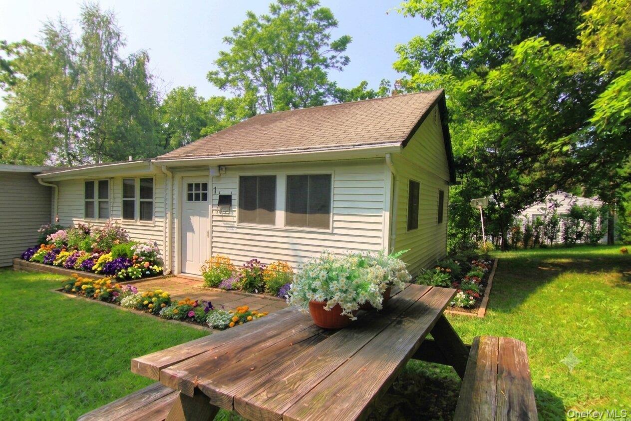 191 Sylvan Lake Road, Unit 1 photo 2