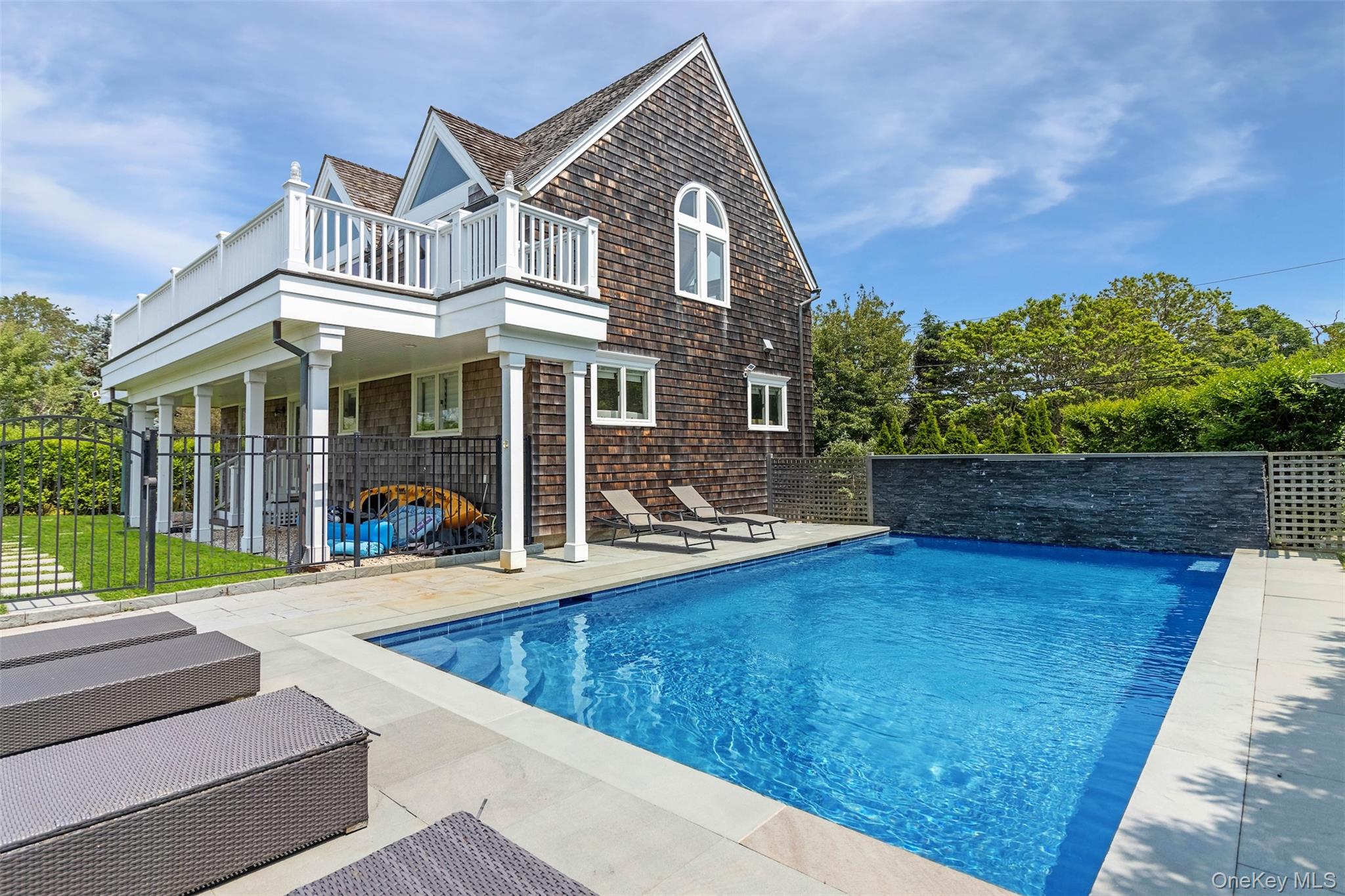 2700 Sound Drive – For Rent