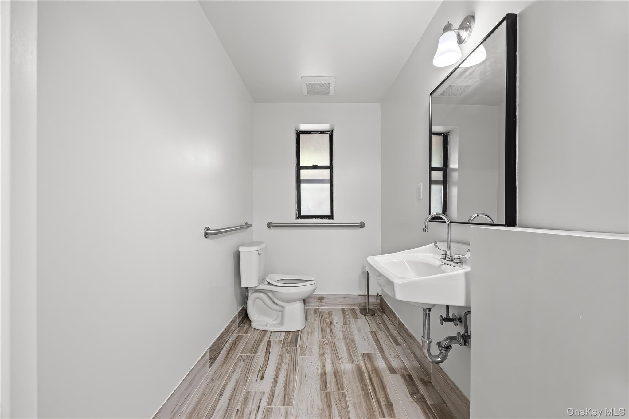 14809 Northern Boulevard, Unit 1K photo 13