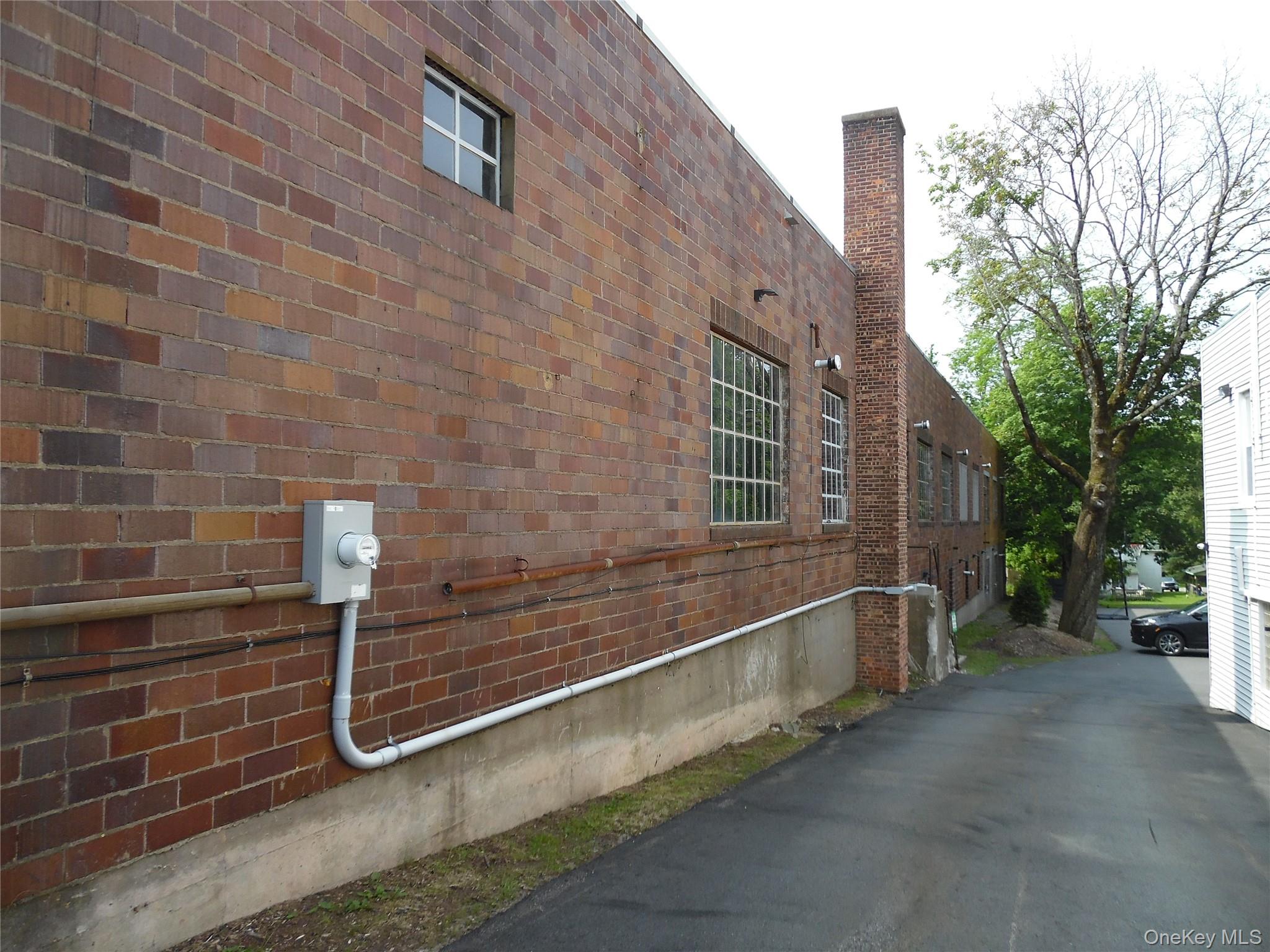 397 Broadway – For Sale photo 9