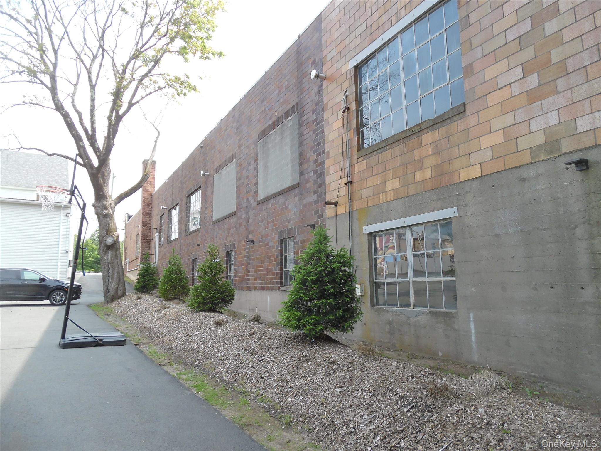 397 Broadway – For Sale photo 7