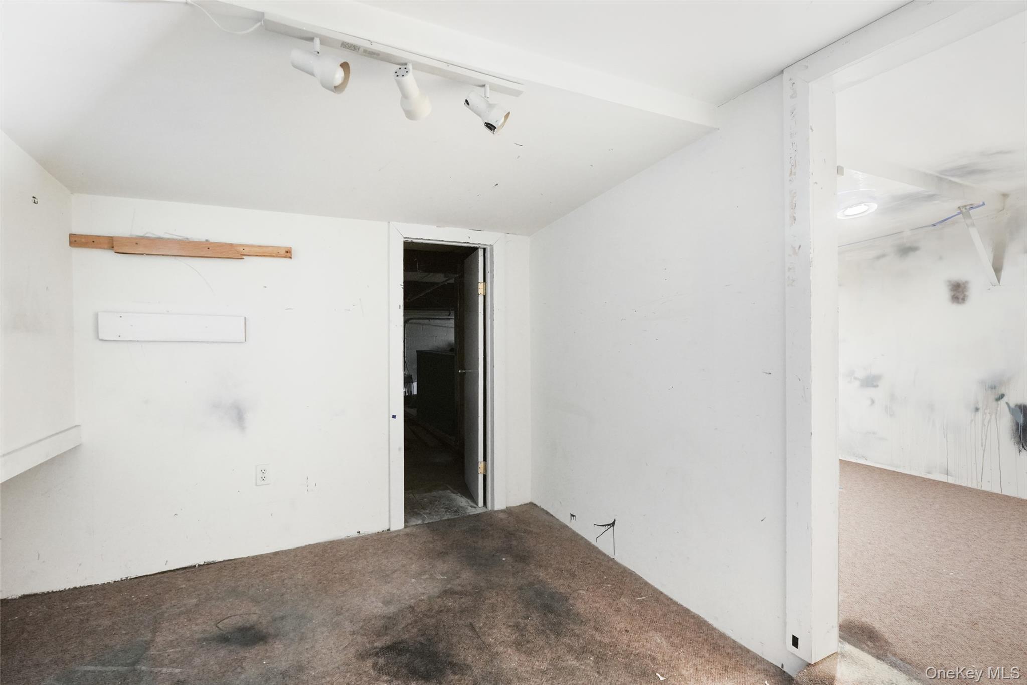 300 Adams Street – For Rent photo 14