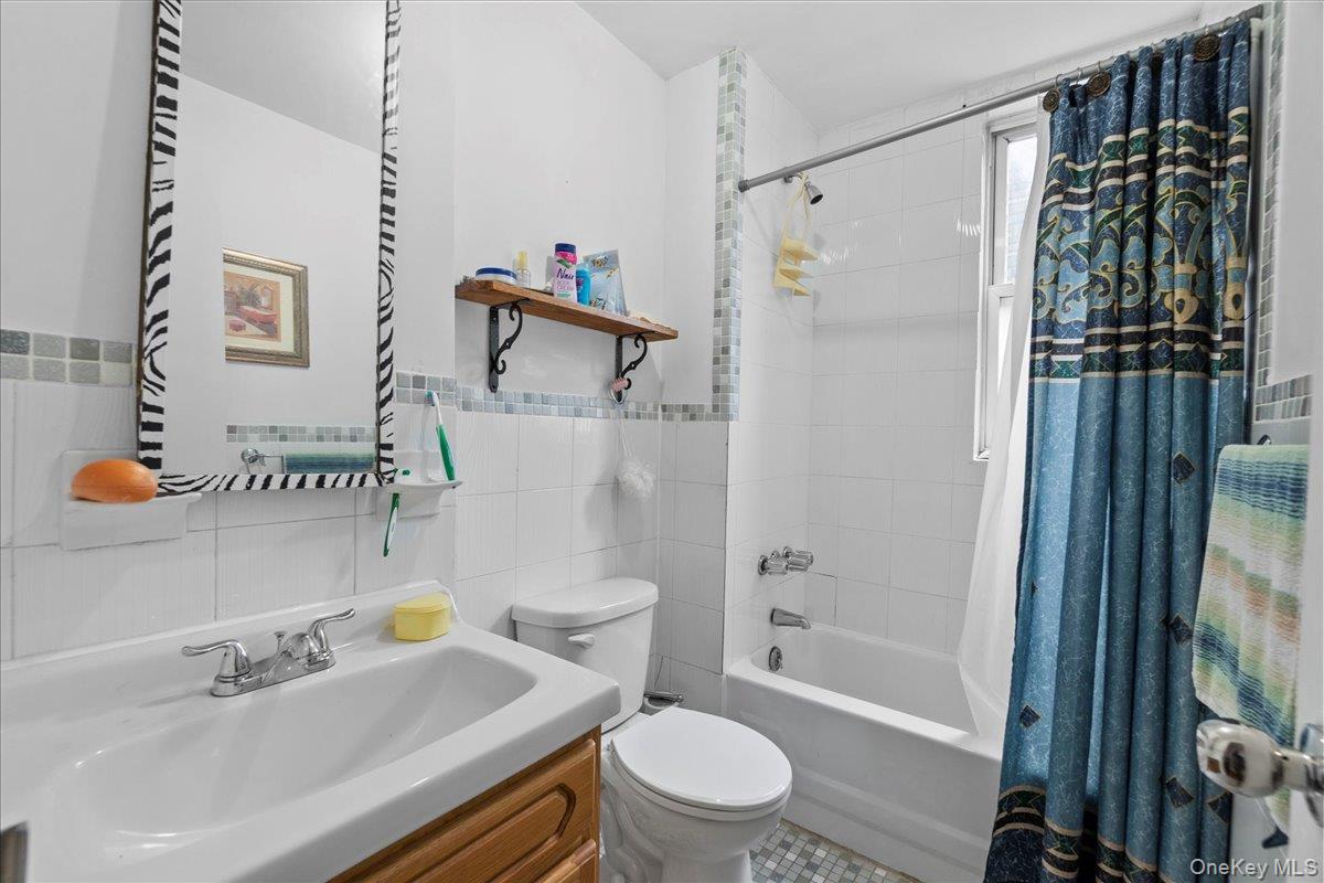 560 E 189th Street – For Sale photo 11