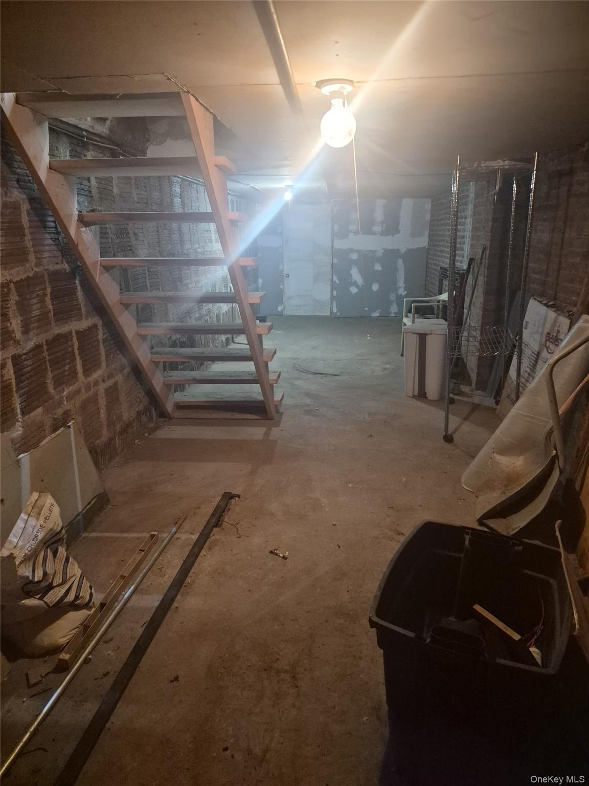 71 South 3rd Avenue – For Rent photo 6