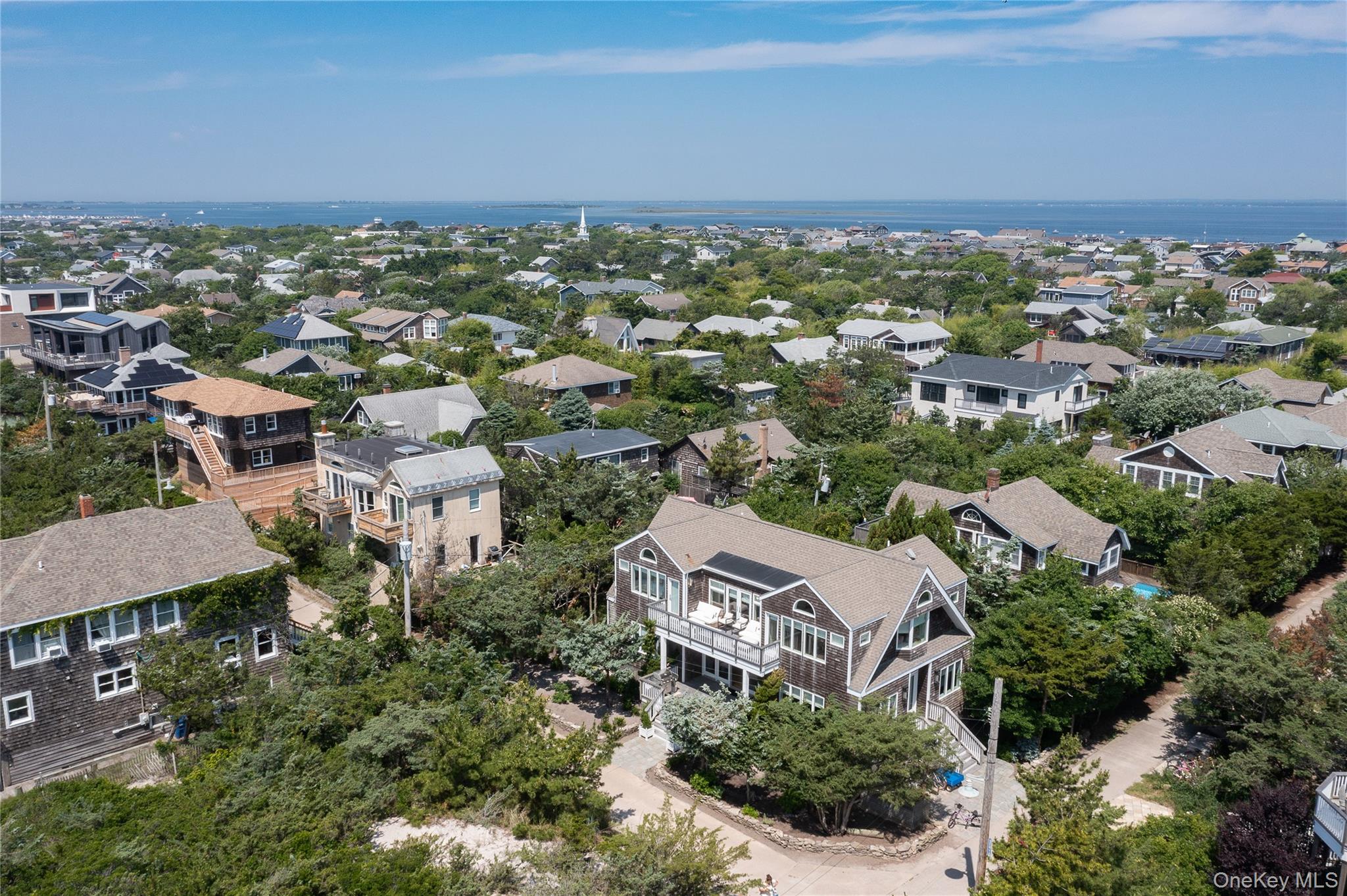 1005 Surf View – For Rent photo 3