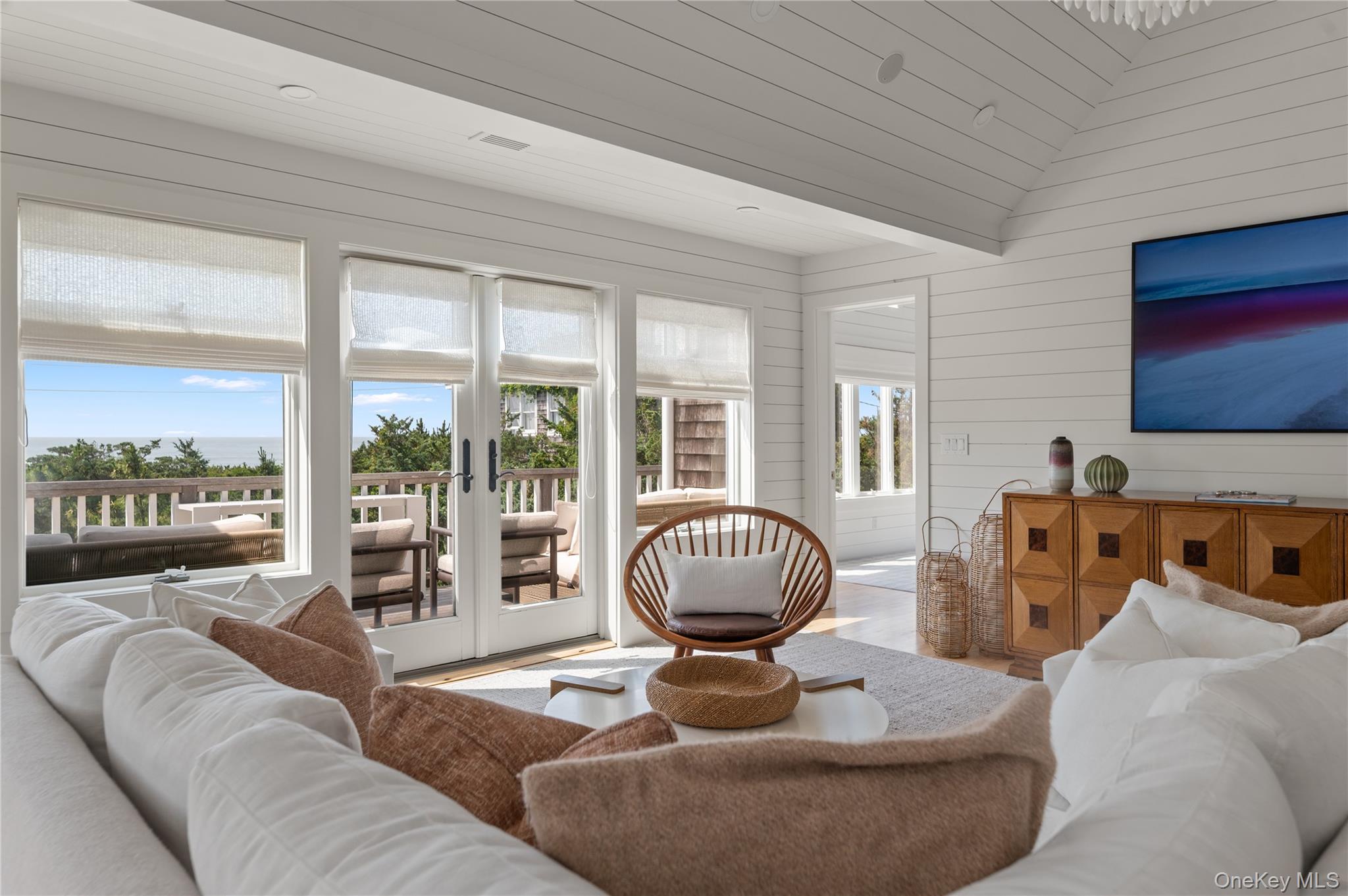 1005 Surf View – For Rent photo 9