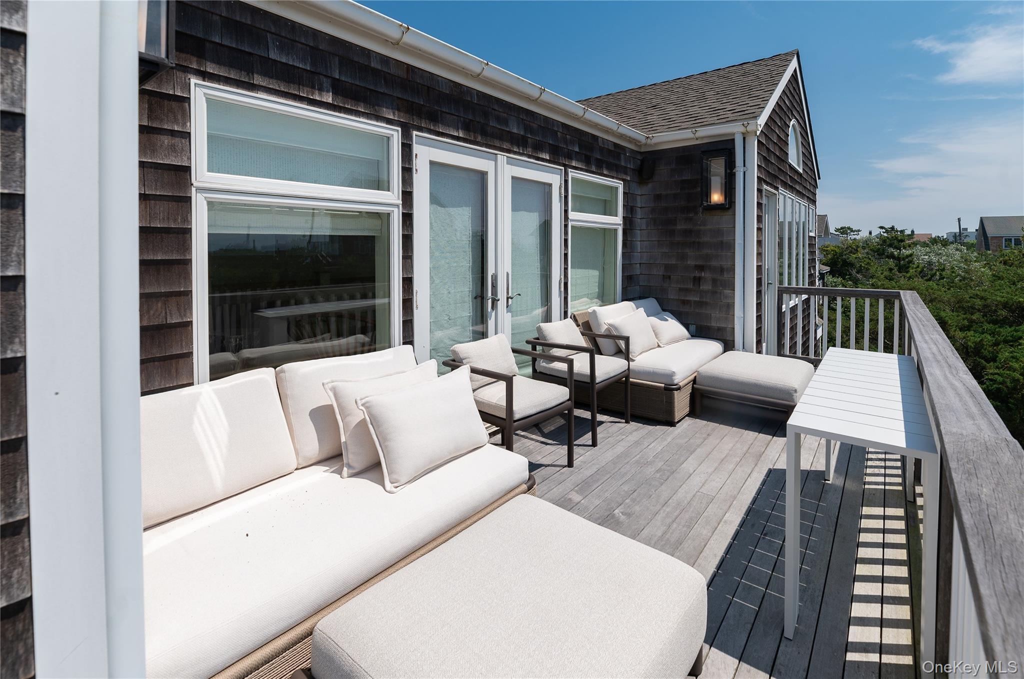 1005 Surf View – For Rent photo 36
