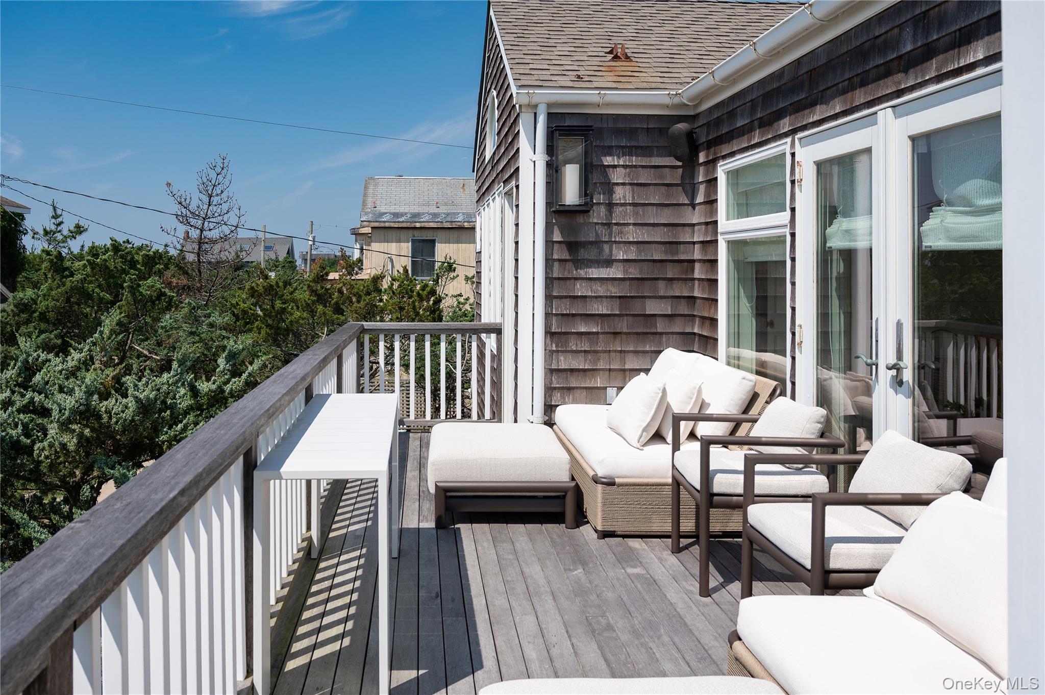1005 Surf View – For Rent photo 33