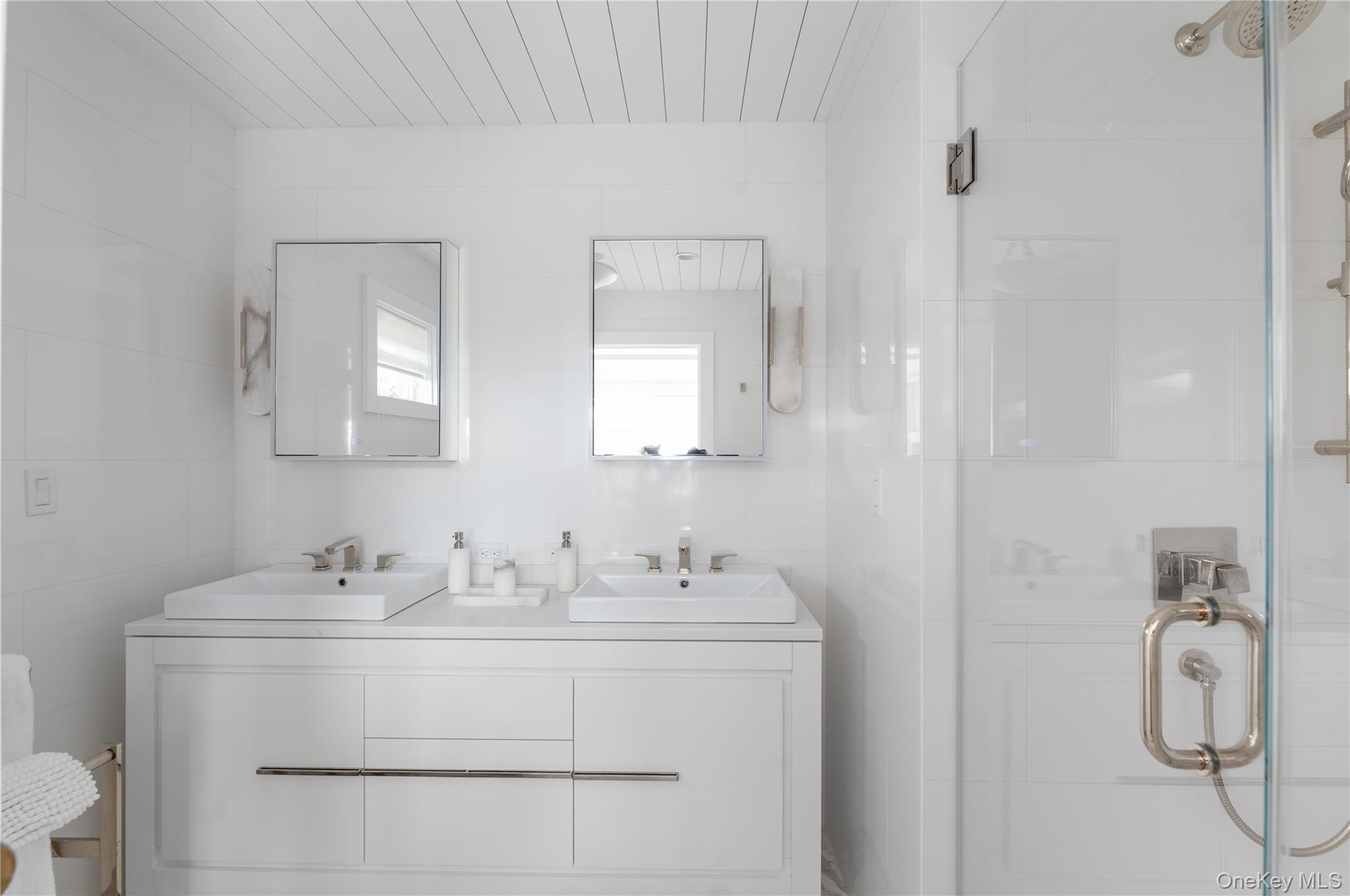 1005 Surf View – For Rent photo 26