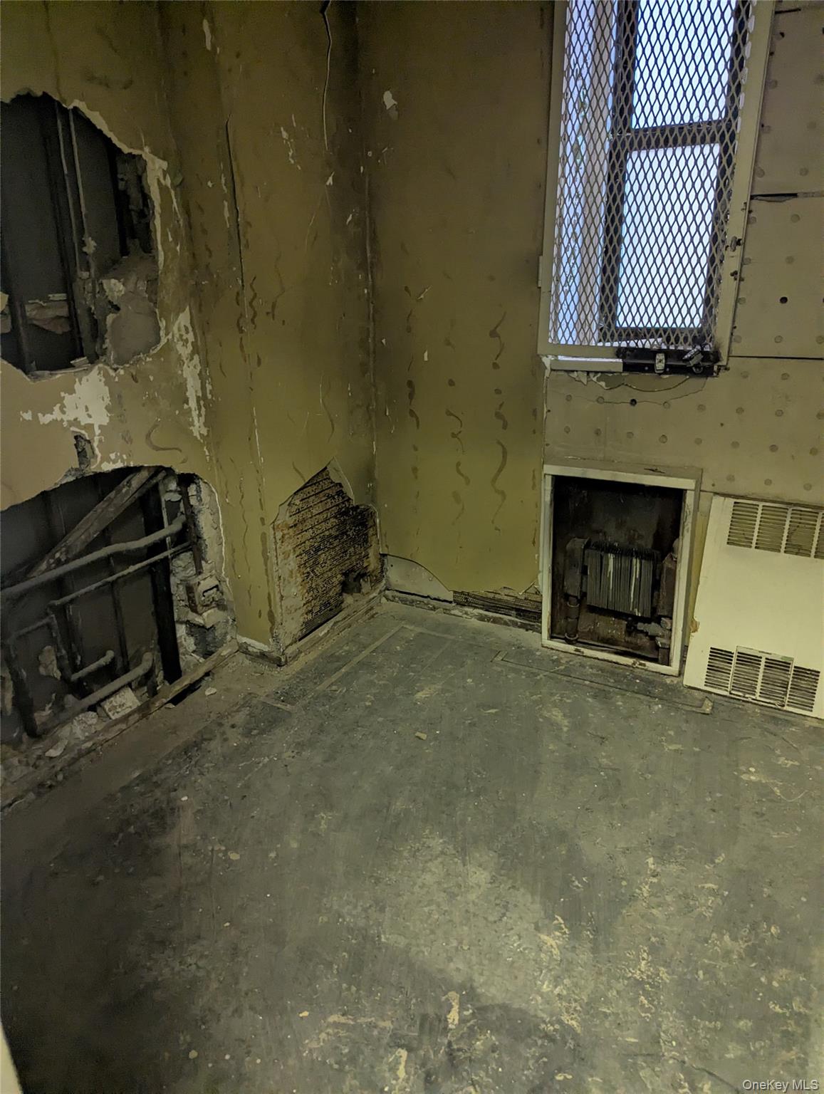 910 Sheridan Avenue, Unit E photo 7