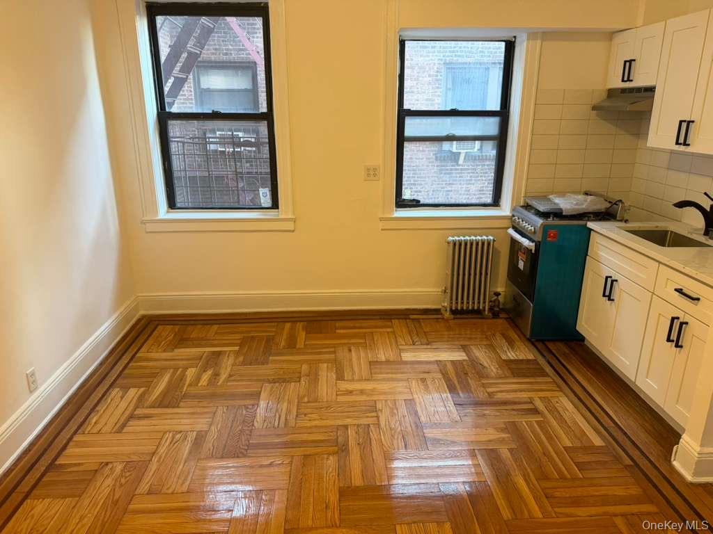61-40 Saunders Street, Unit D24 photo 20