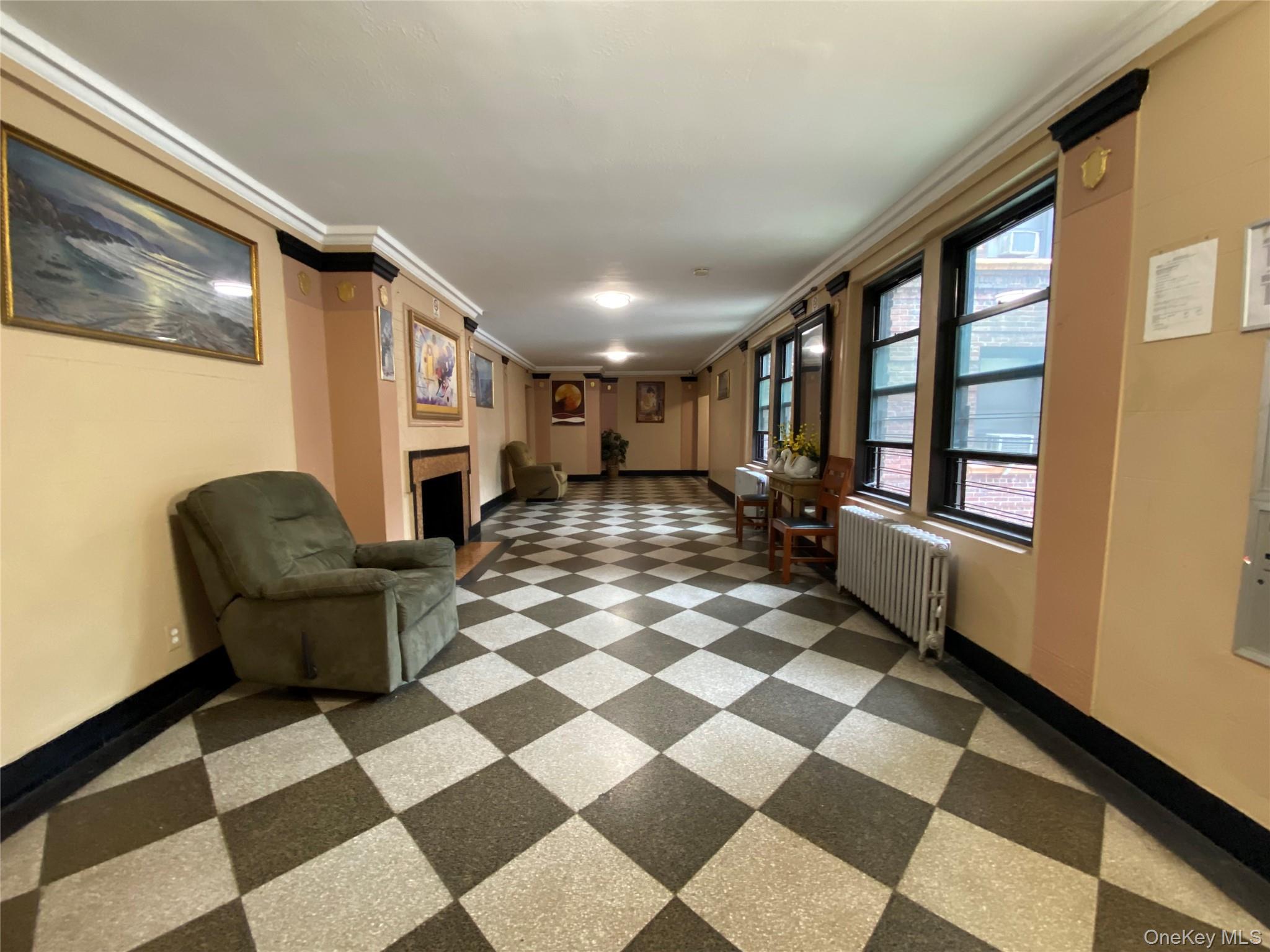 61-40 Saunders Street, Unit D24