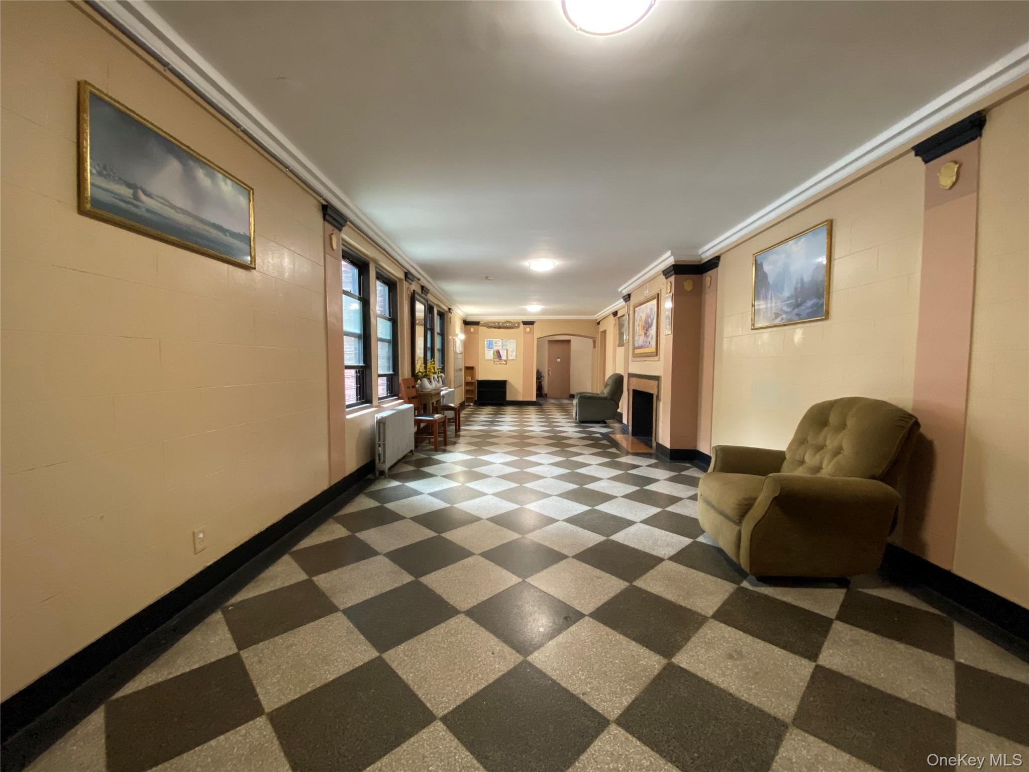 61-40 Saunders Street, Unit D24 photo 22