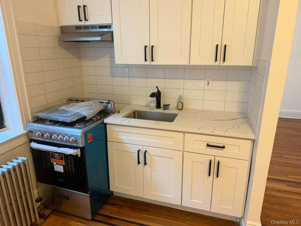 61-40 Saunders Street, Unit D24 photo 6
