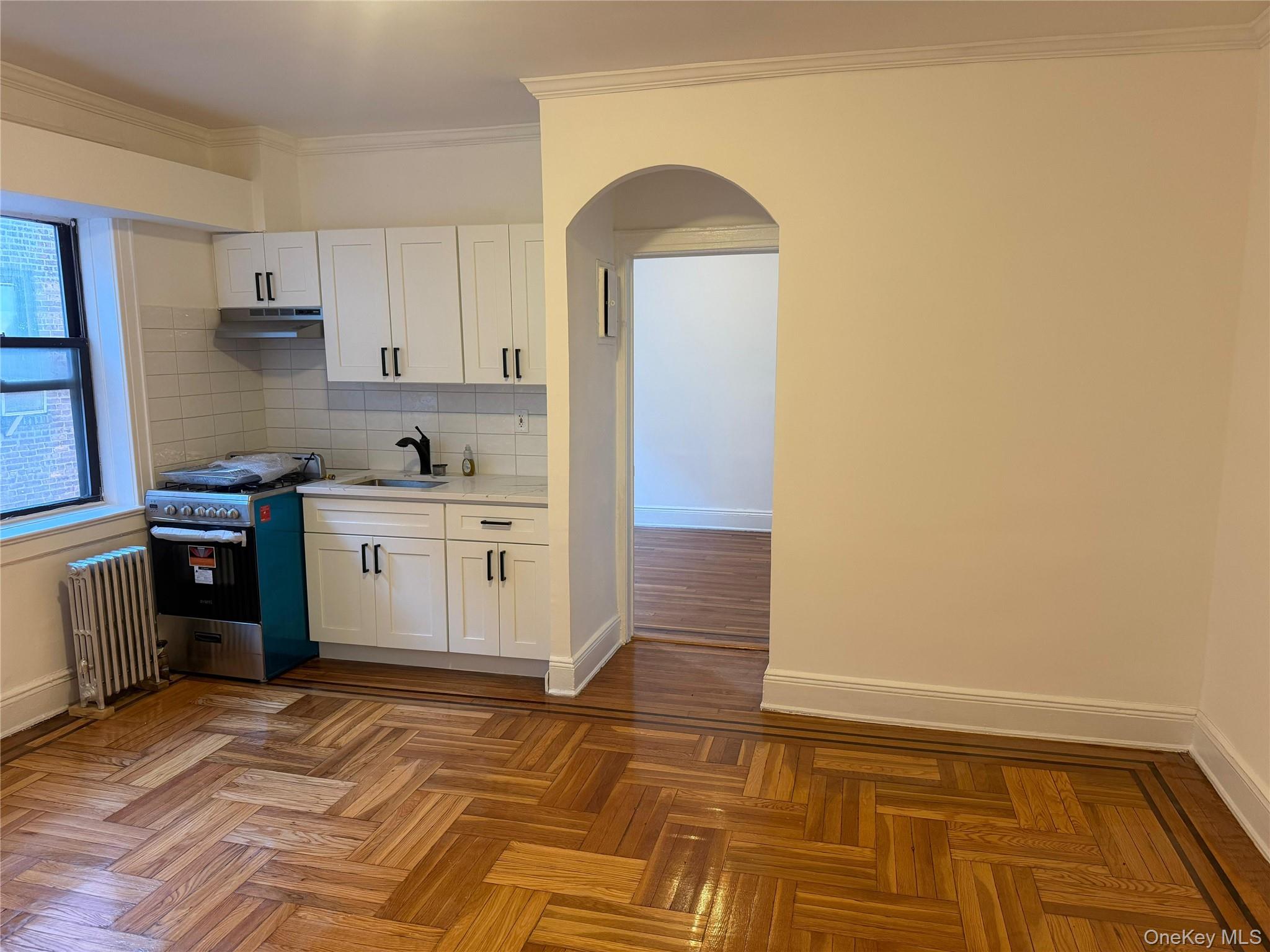61-40 Saunders Street, Unit D24 photo 2