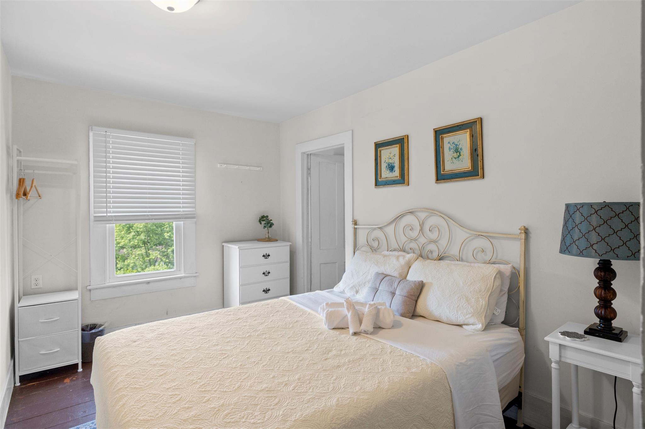346 Crescent Avenue – For Sale photo 32