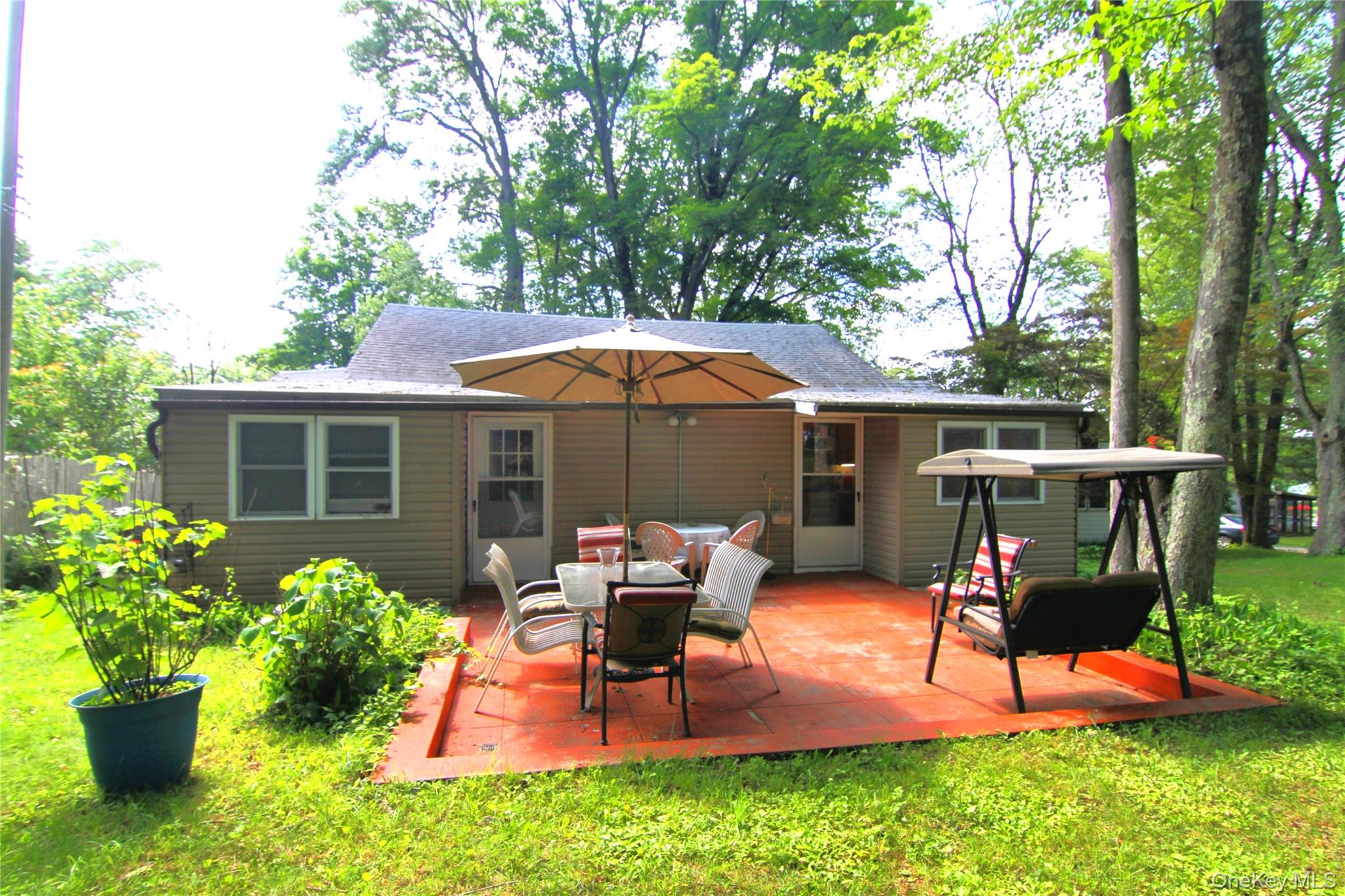 3155 Lexington Avenue, Unit 18AB