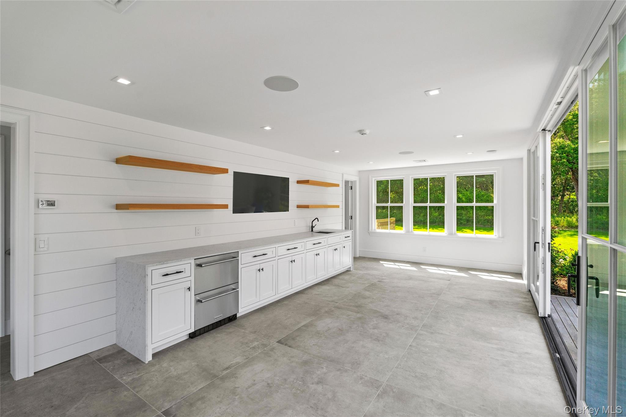 161 South Road – For Sale photo 37