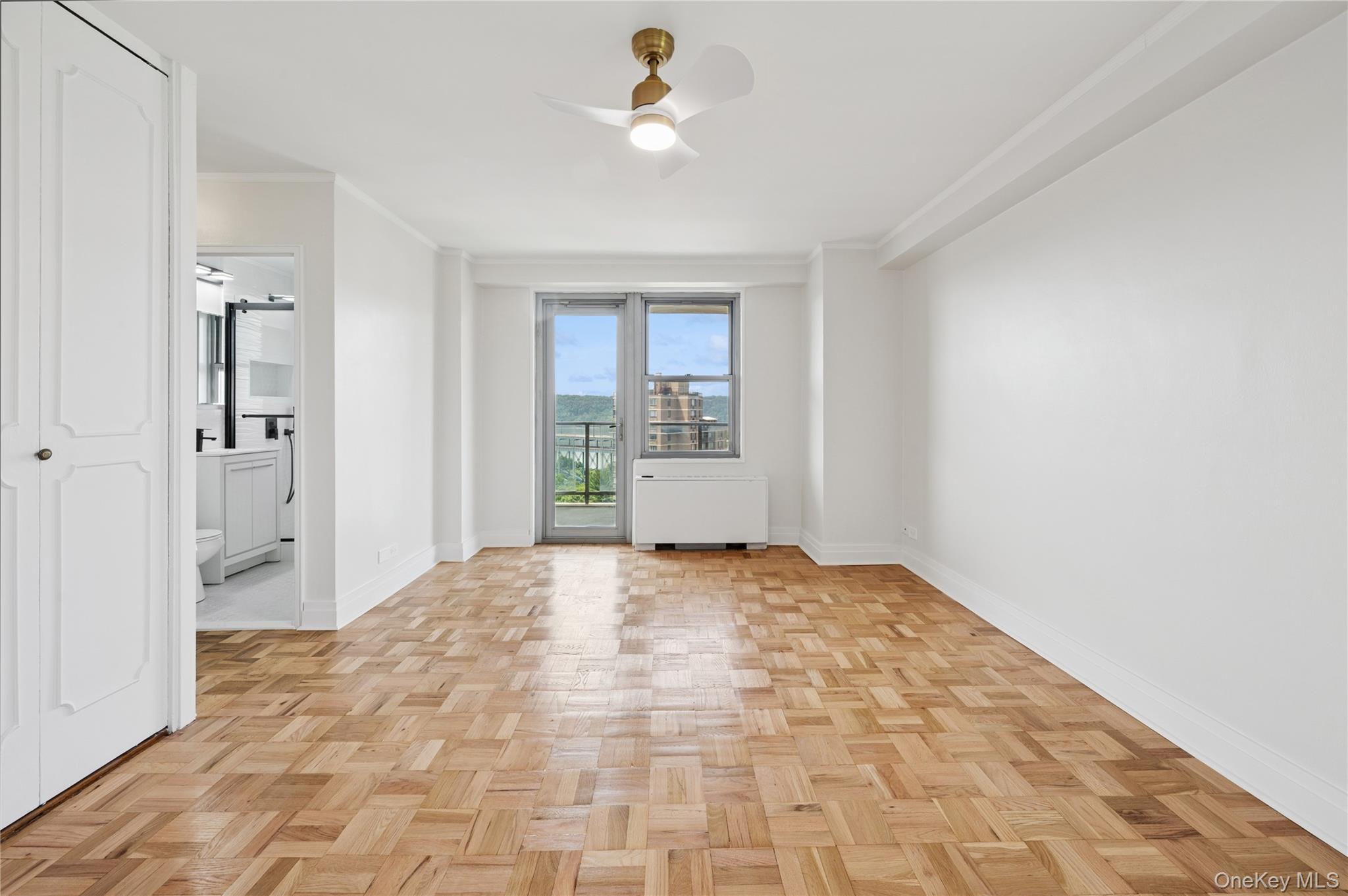 2500 Johnson Avenue, Unit 15N photo 9