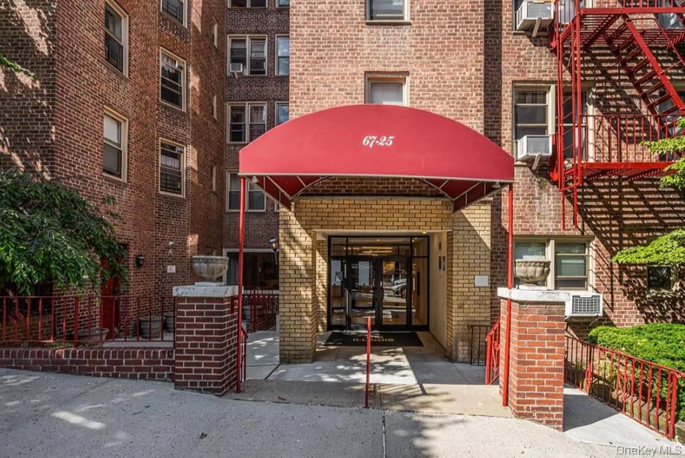 67-25 Clyde Street, Unit 5D
