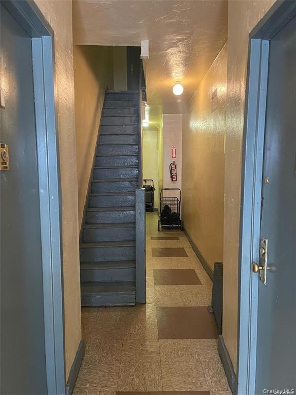 567 Saint Johns Place, Unit 8 photo 2