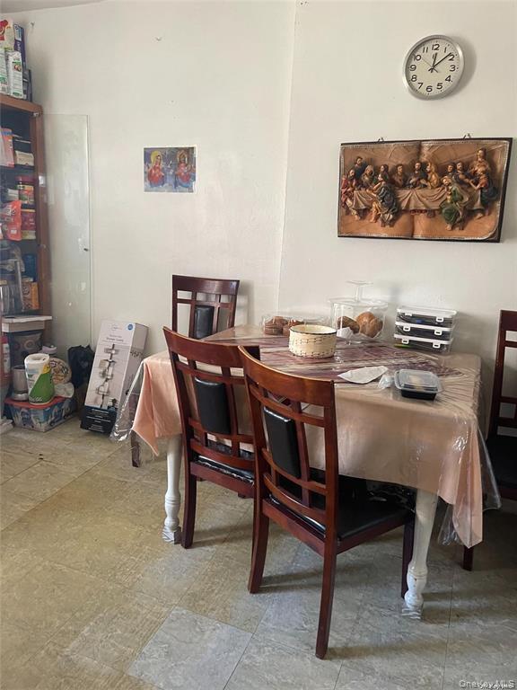567 Saint Johns Place, Unit 8 photo 9
