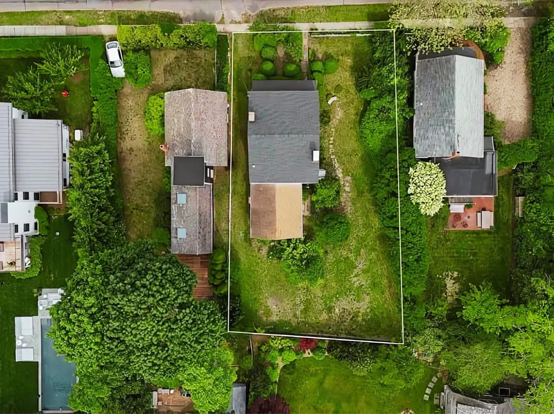 352 Main Street – For Sale photo 3