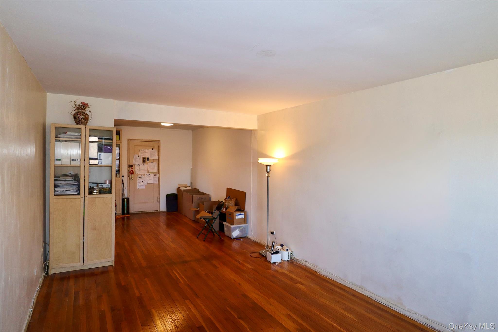 87-40 Francis Lewis Boulevard, Unit A76 photo 3
