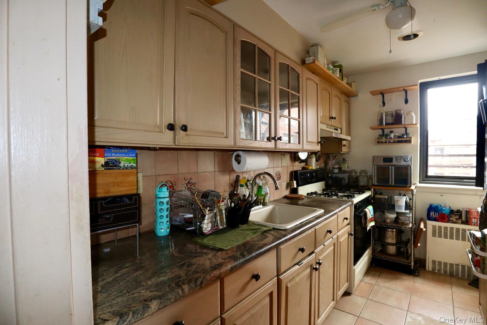 87-40 Francis Lewis Boulevard, Unit A76 photo 9
