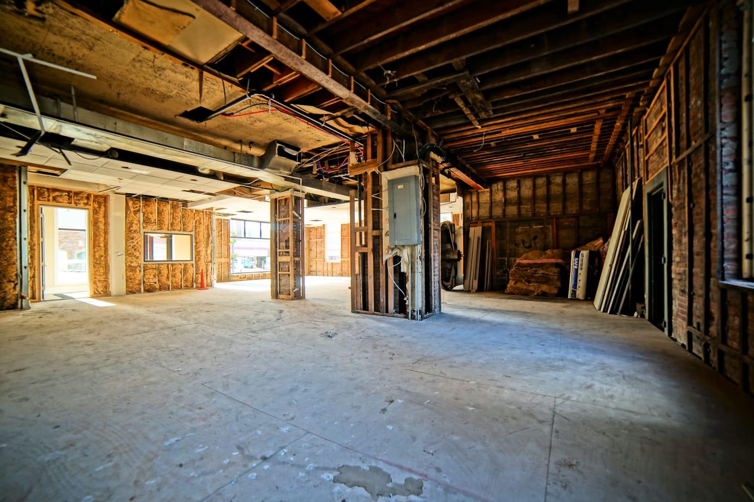 23 Lake Street – For Rent photo 4