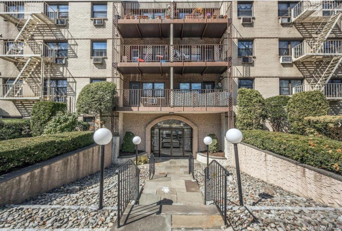 2261 Palmer Avenue, Unit 2A