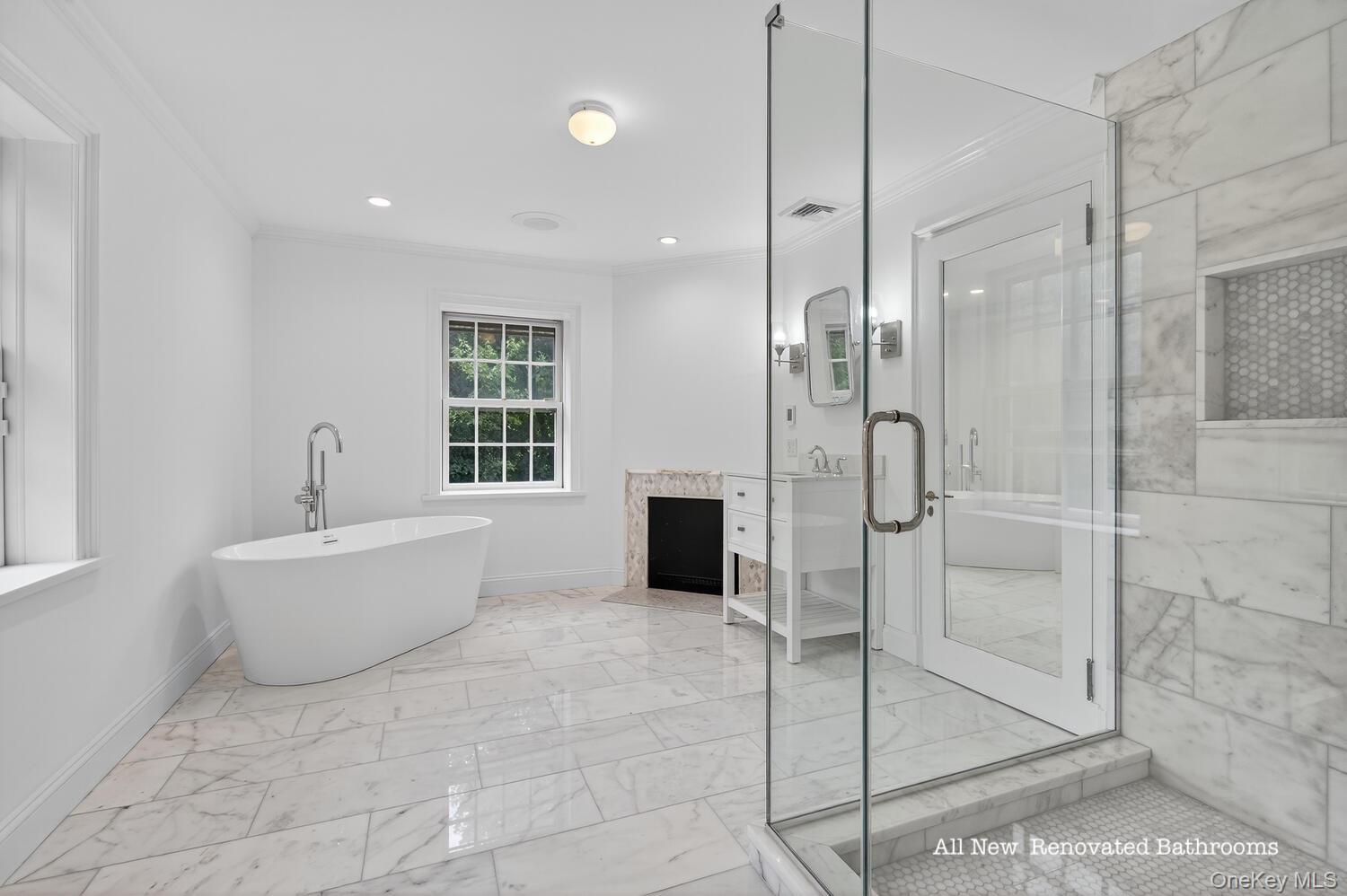 60 Piping Rock Road – For Sale photo 5
