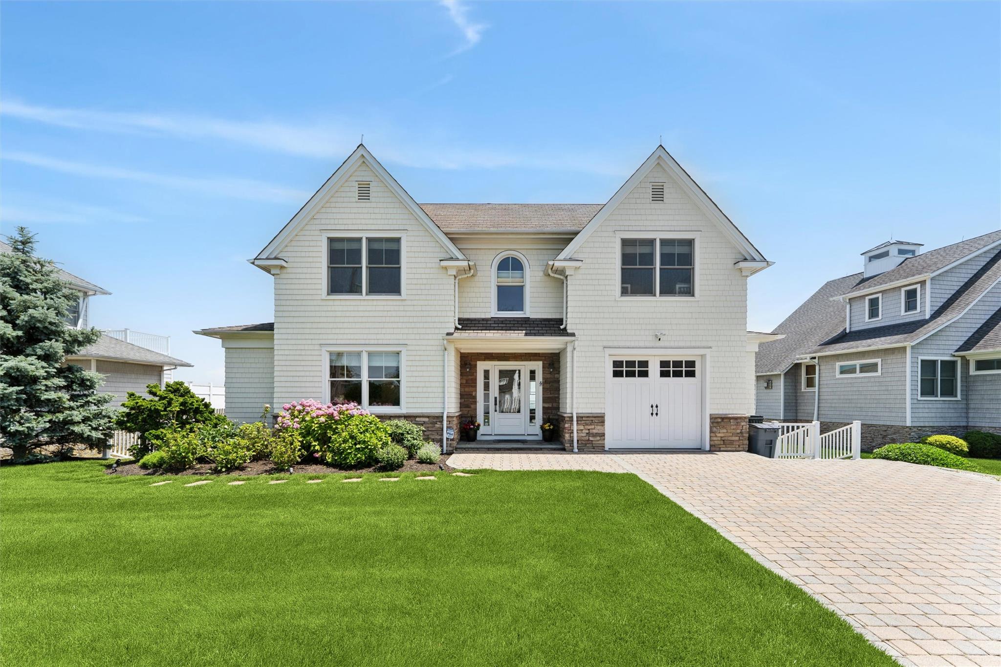 9 Shinnecock Road – For Sale photo 3