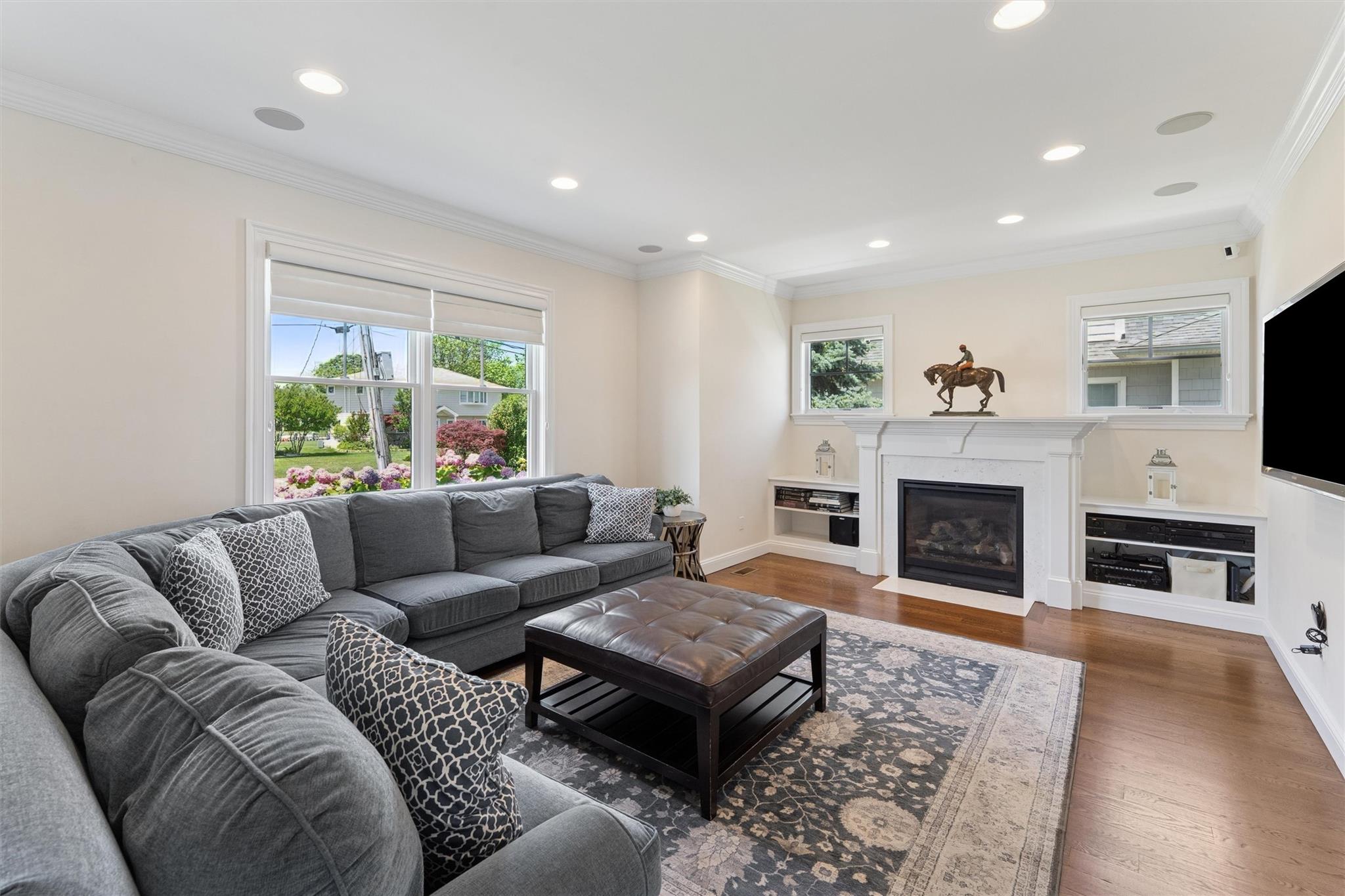 9 Shinnecock Road – For Sale photo 10