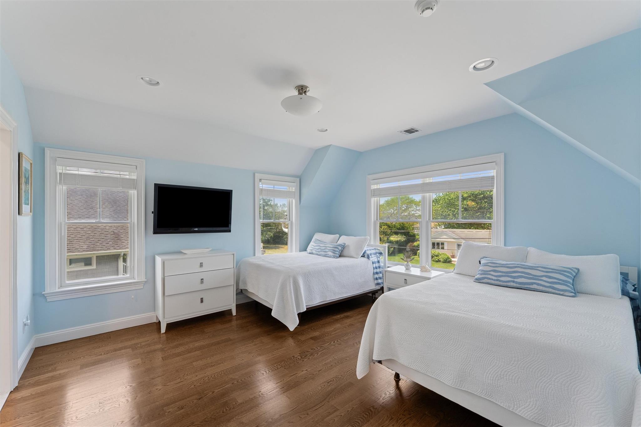 9 Shinnecock Road – For Sale photo 16