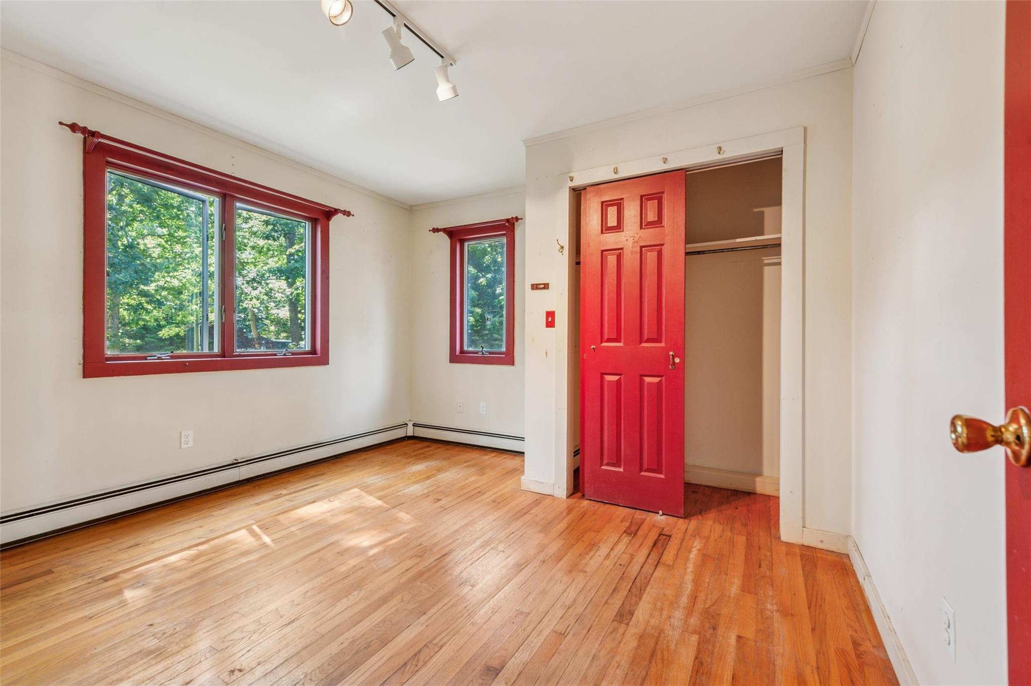 27 Jagger Lane – For Sale photo 6
