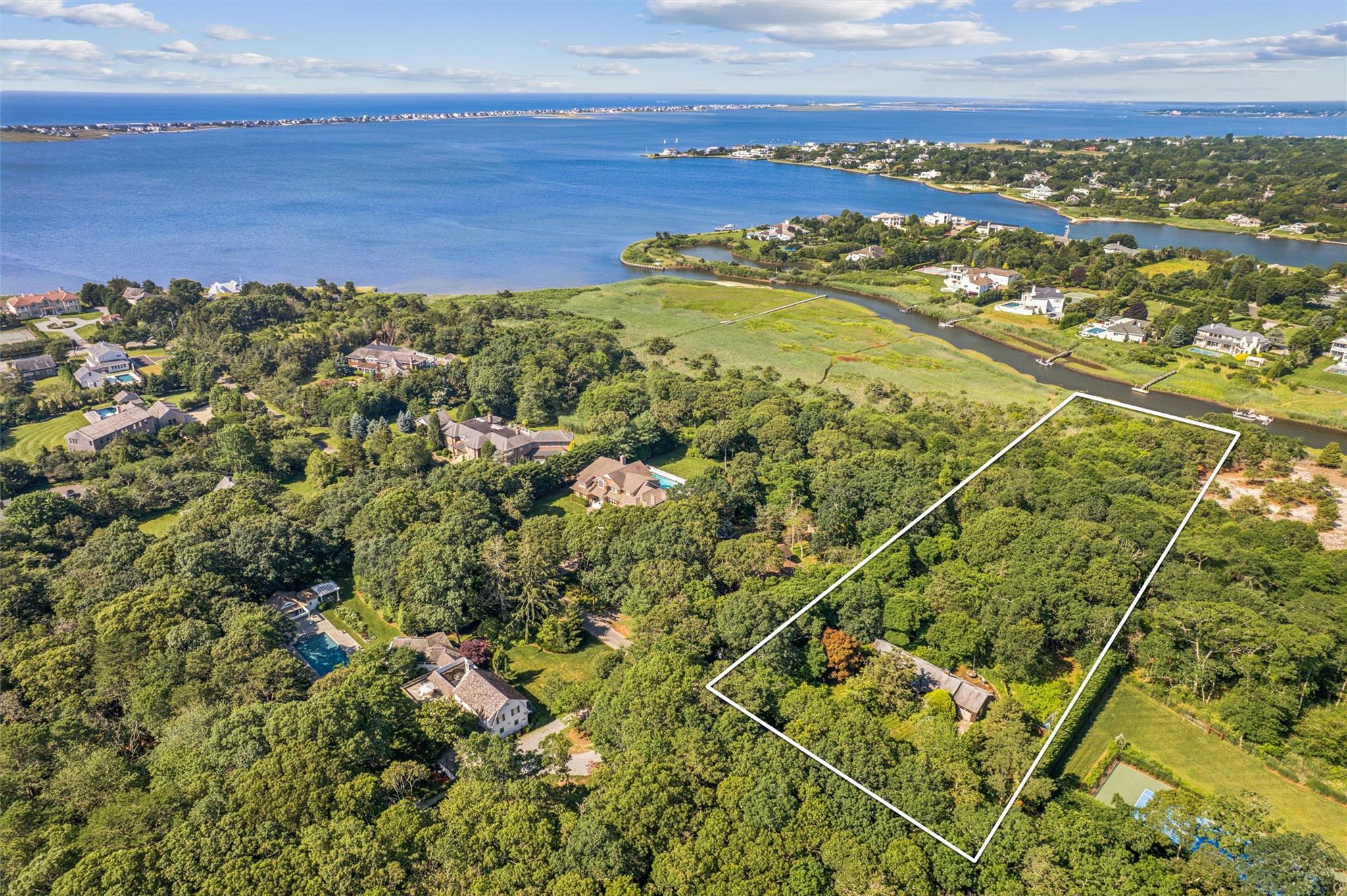 27 Jagger Lane – For Sale