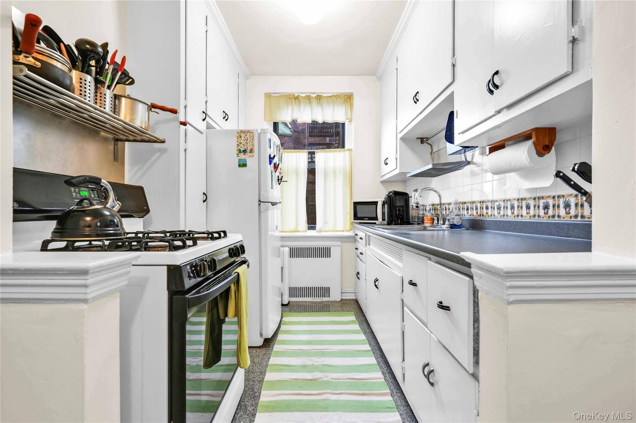 84-51 Beverly Road, Unit 5P photo 8