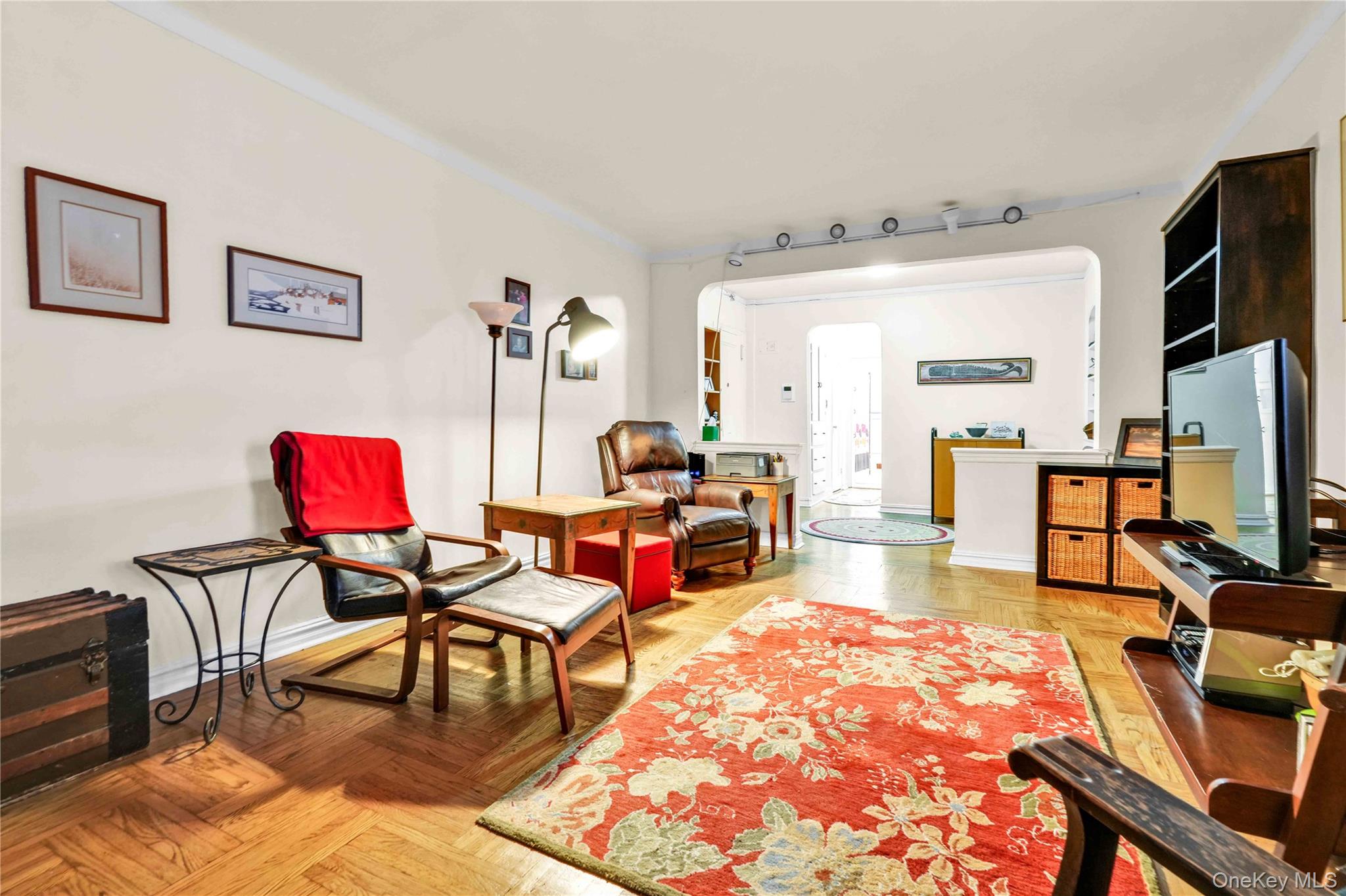 84-51 Beverly Road, Unit 5P photo 7