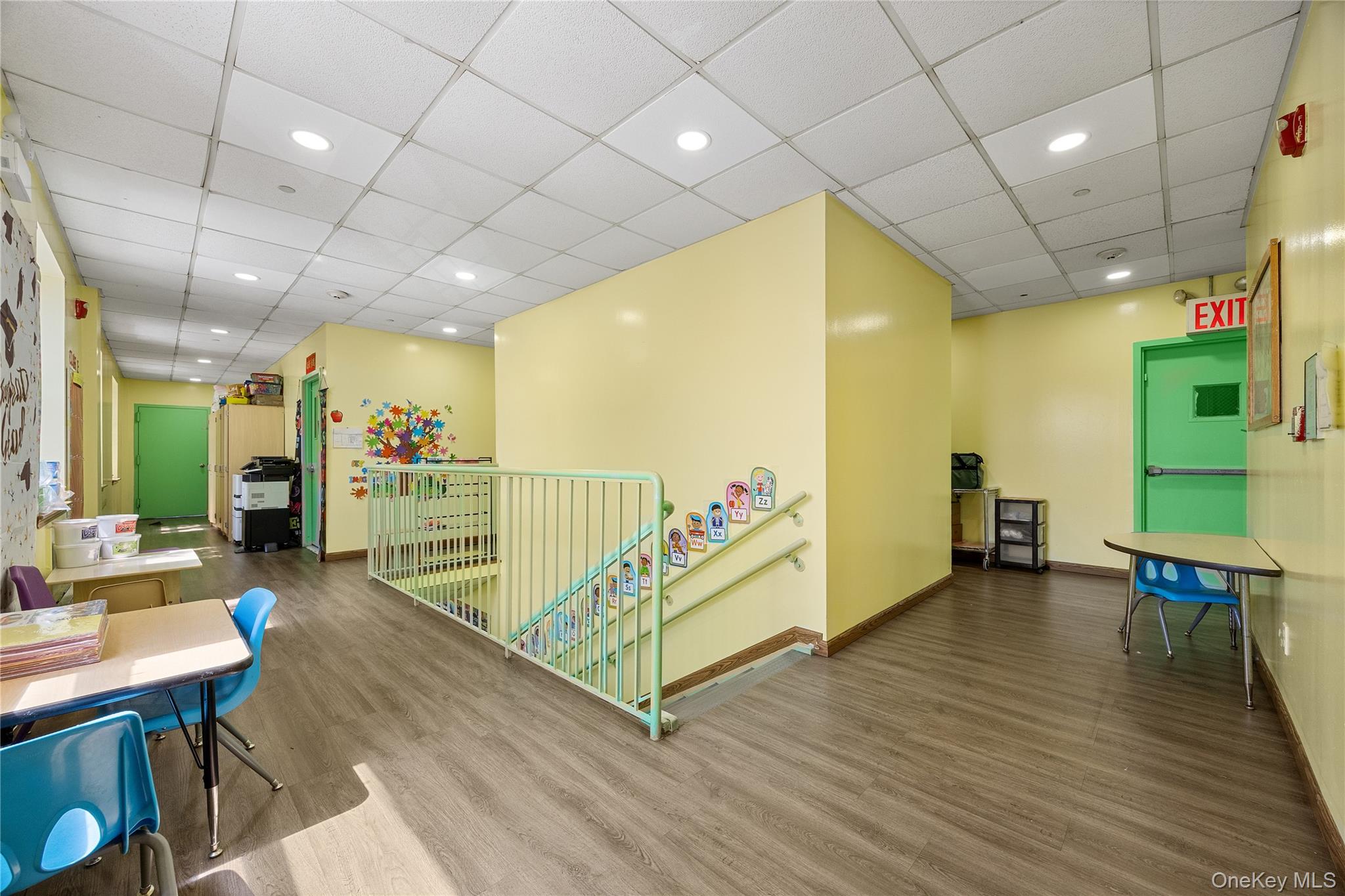 880 60th Street, Unit 1A photo 9