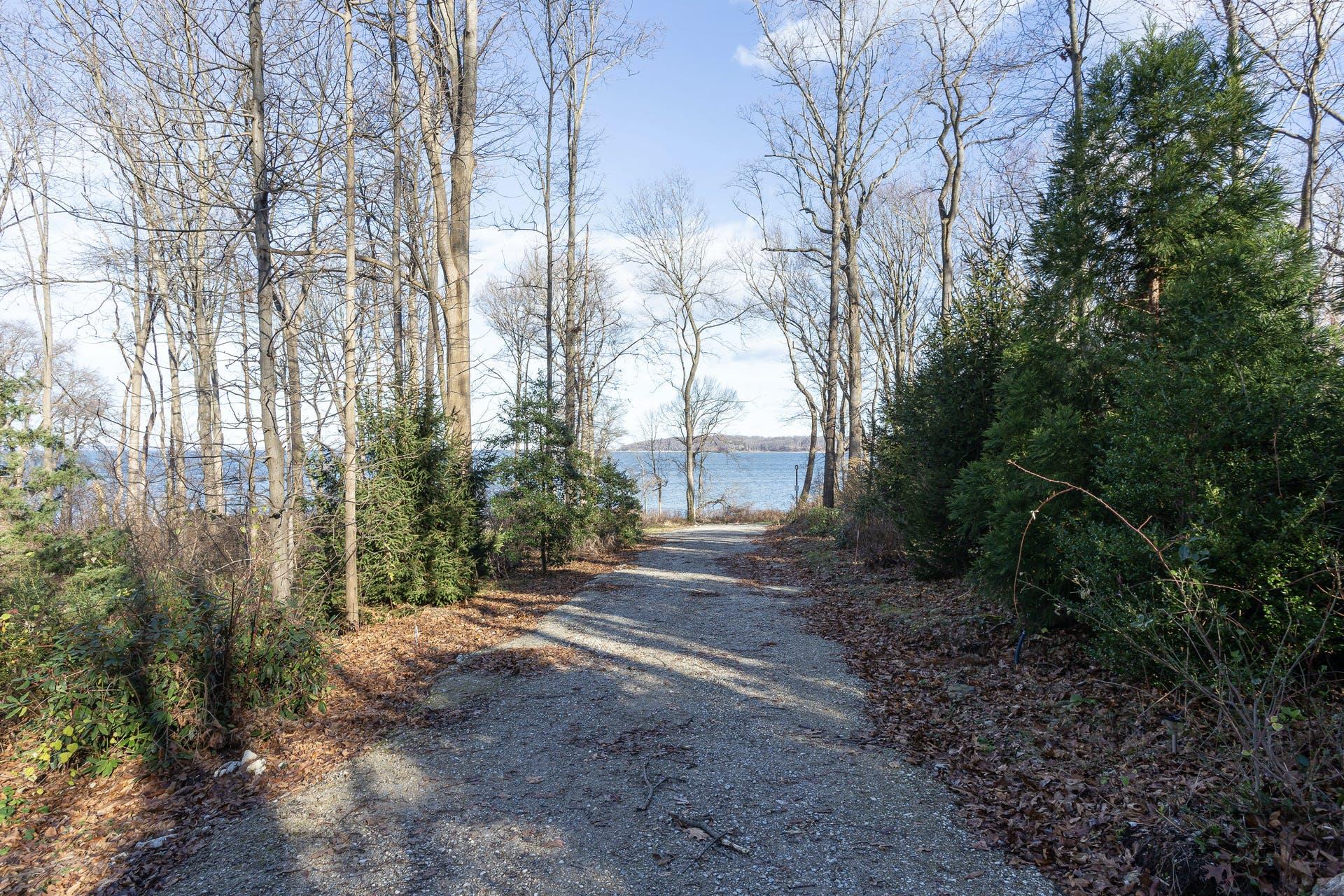 145 Centre Island Road – For Sale photo 16